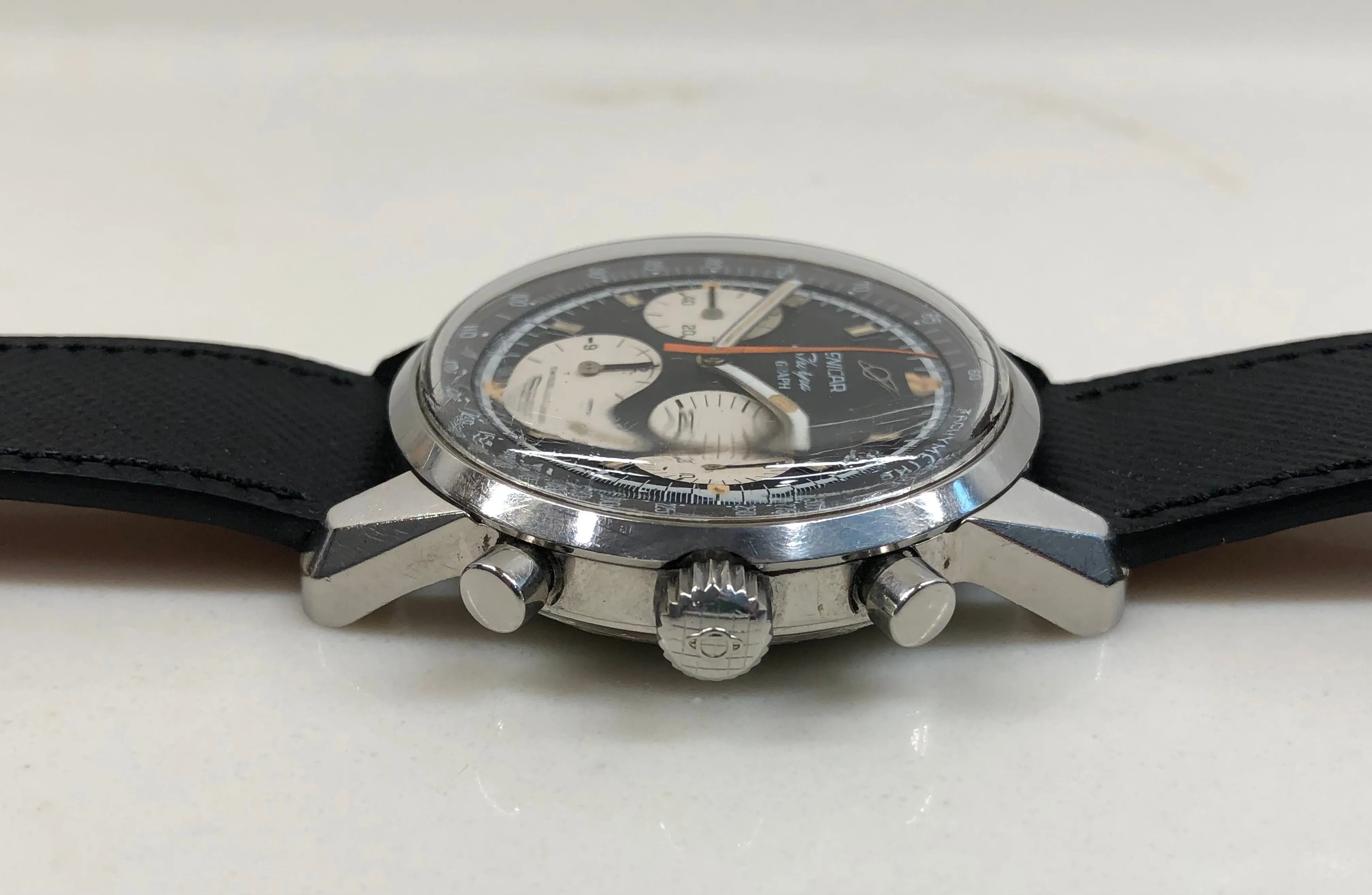 1960s Enicar Sherpa Graph Mk IV 072-02-01 Valjoux 72 Chronograph Wristwatch
