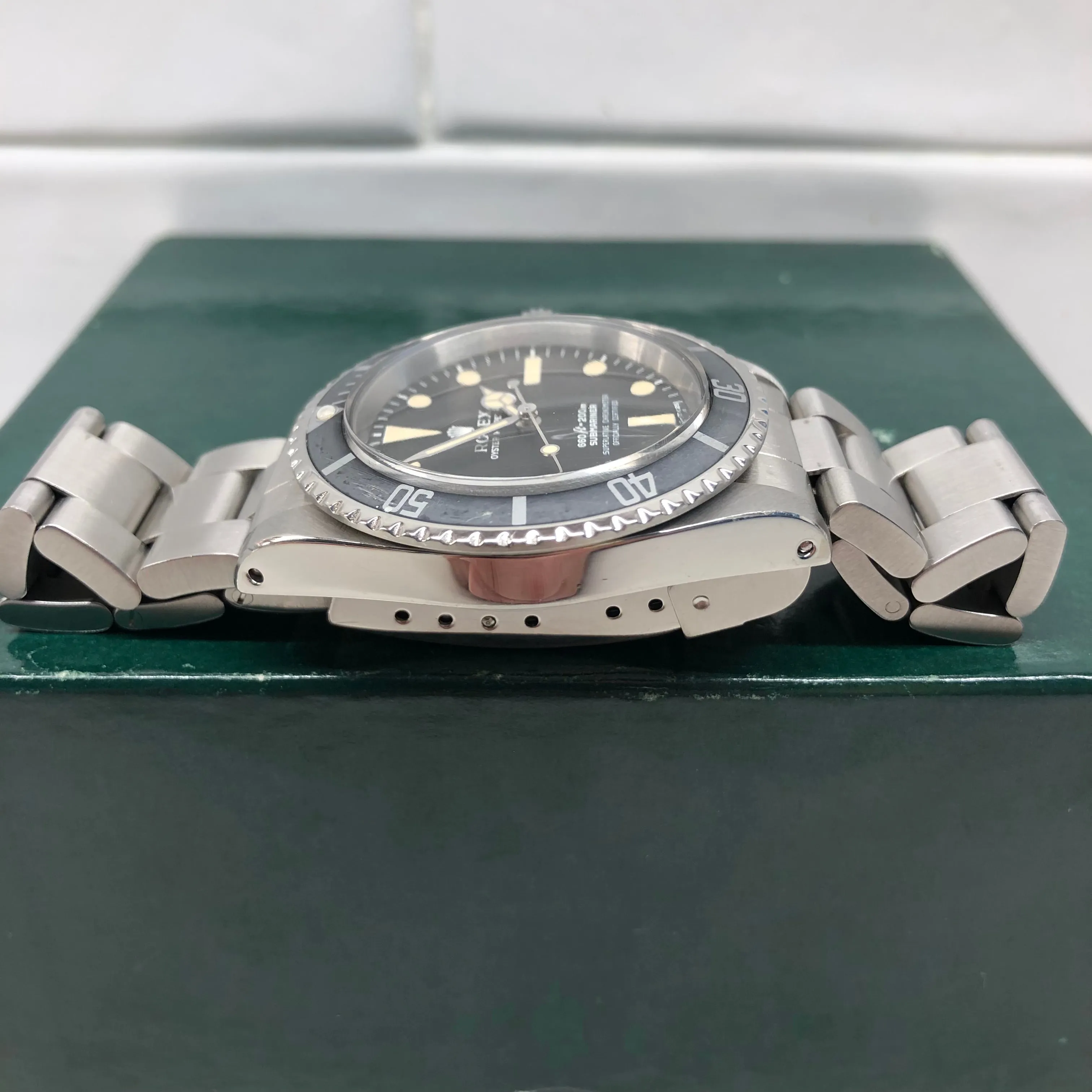 1971 Rolex Submariner 5512 Stainless Steel Oyster Automatic Serif Font Wristwatch
