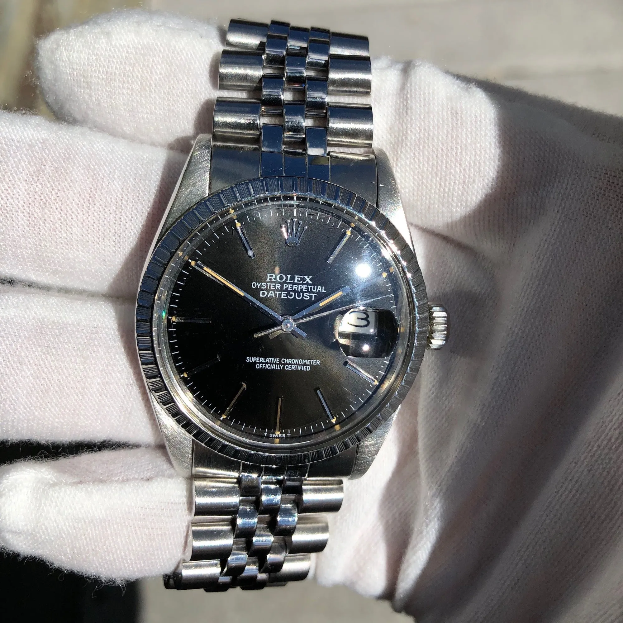 1985 Rolex Datejust 16030 Black Stick Engine Turned Wristwatch Box Papers