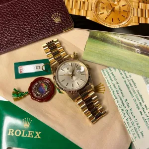 1990 Rolex President 18238 Day Date 18K Yellow Gold Silver Stick "E" Serial Box Papers MINT