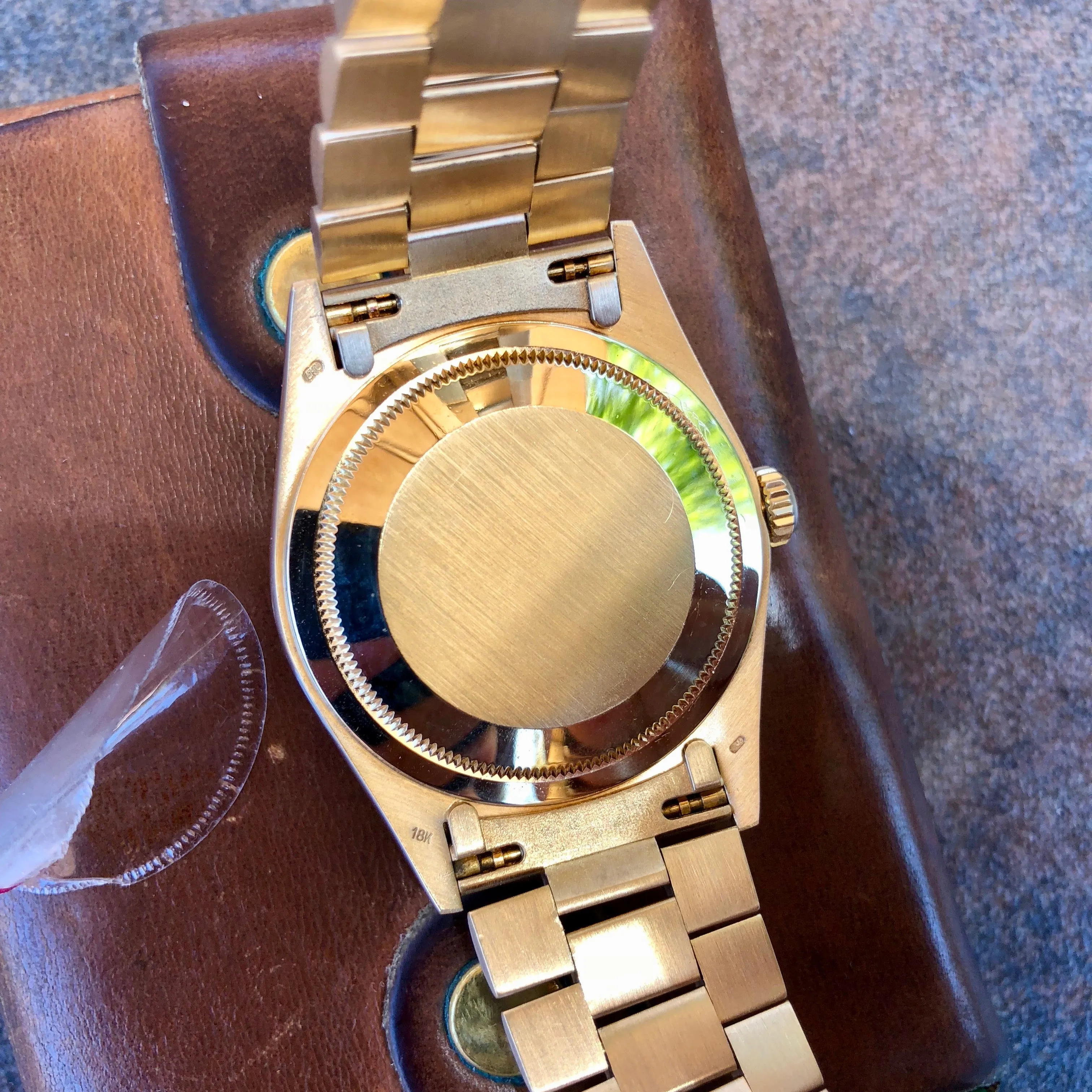 1990 Rolex President 18238 Day Date 18K Yellow Gold Silver Stick "E" Serial Box Papers MINT