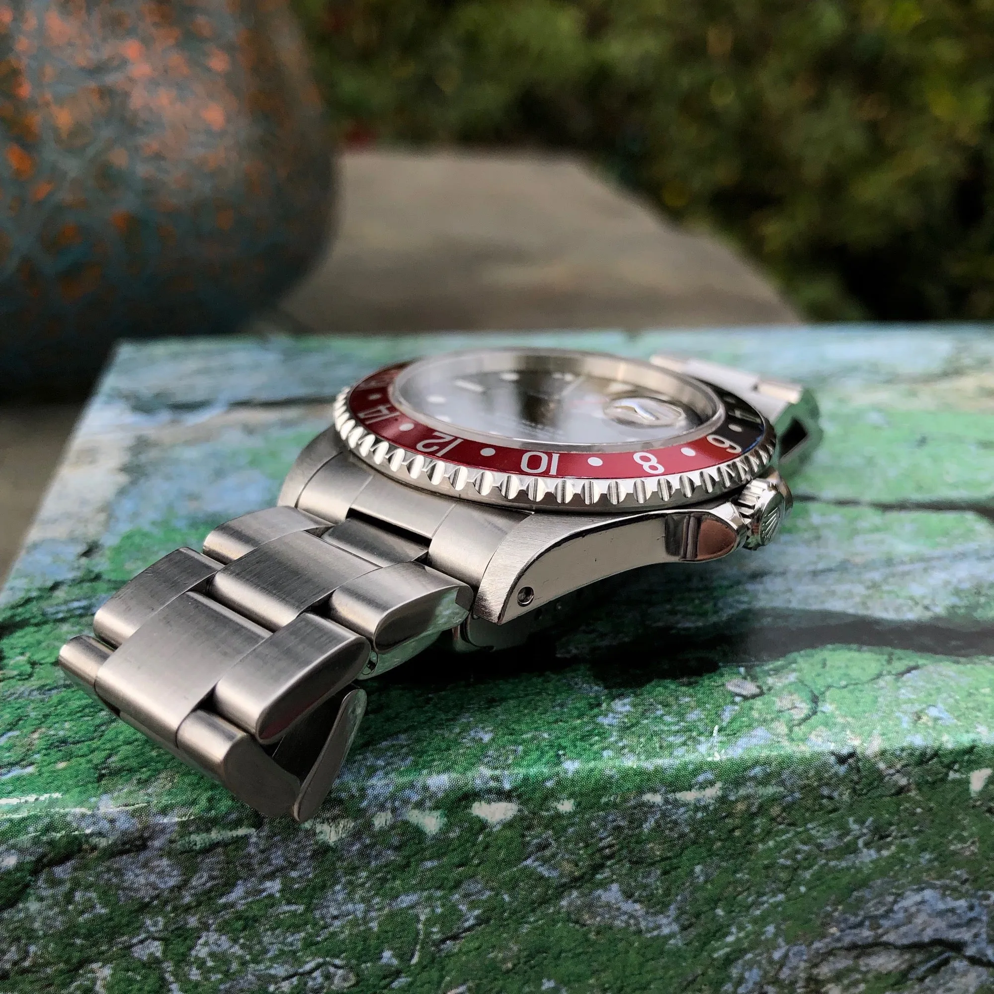 1997 Rolex GMT Master 16700 Stainless Steel Pepsi "U" Serial Caliber 3175 Wristwatch Box Papers