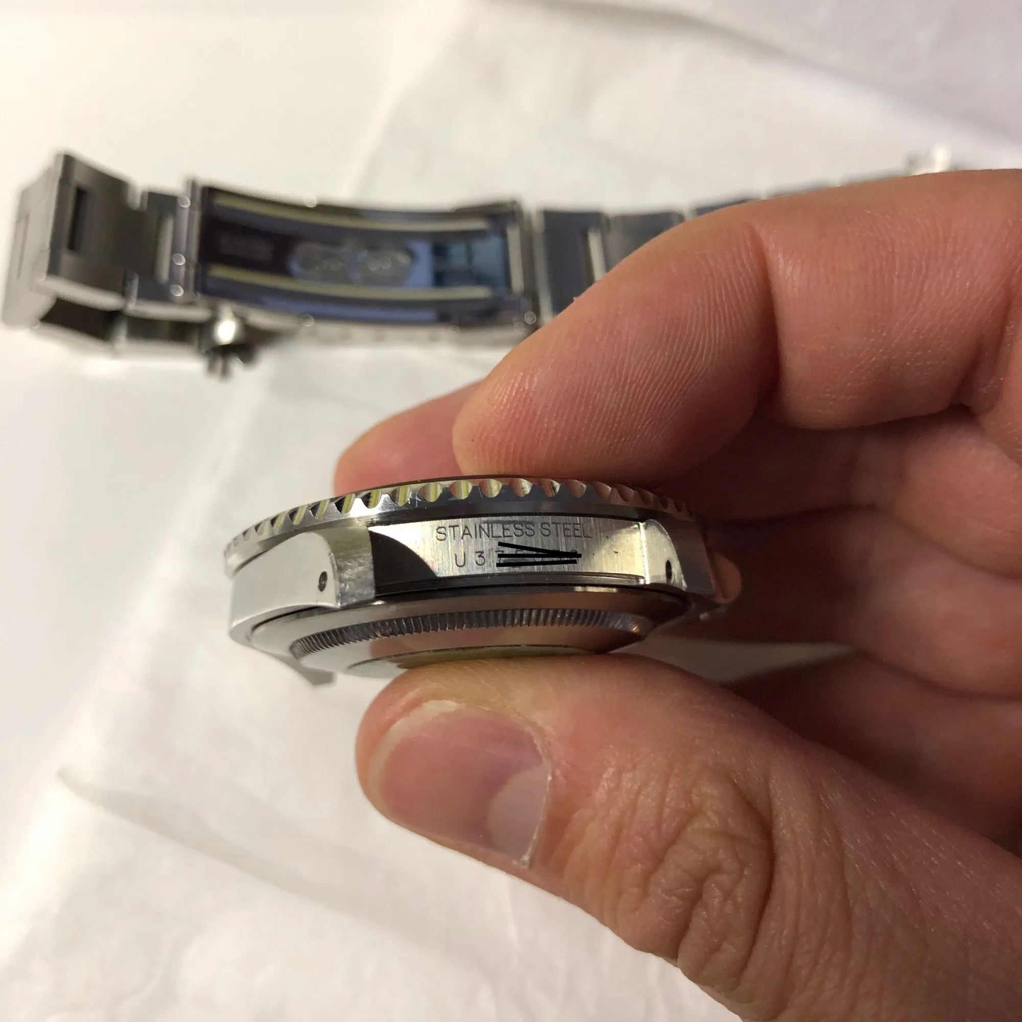 1997 Rolex GMT Master 16700 Stainless Steel Pepsi "U" Serial Caliber 3175 Wristwatch Box Papers