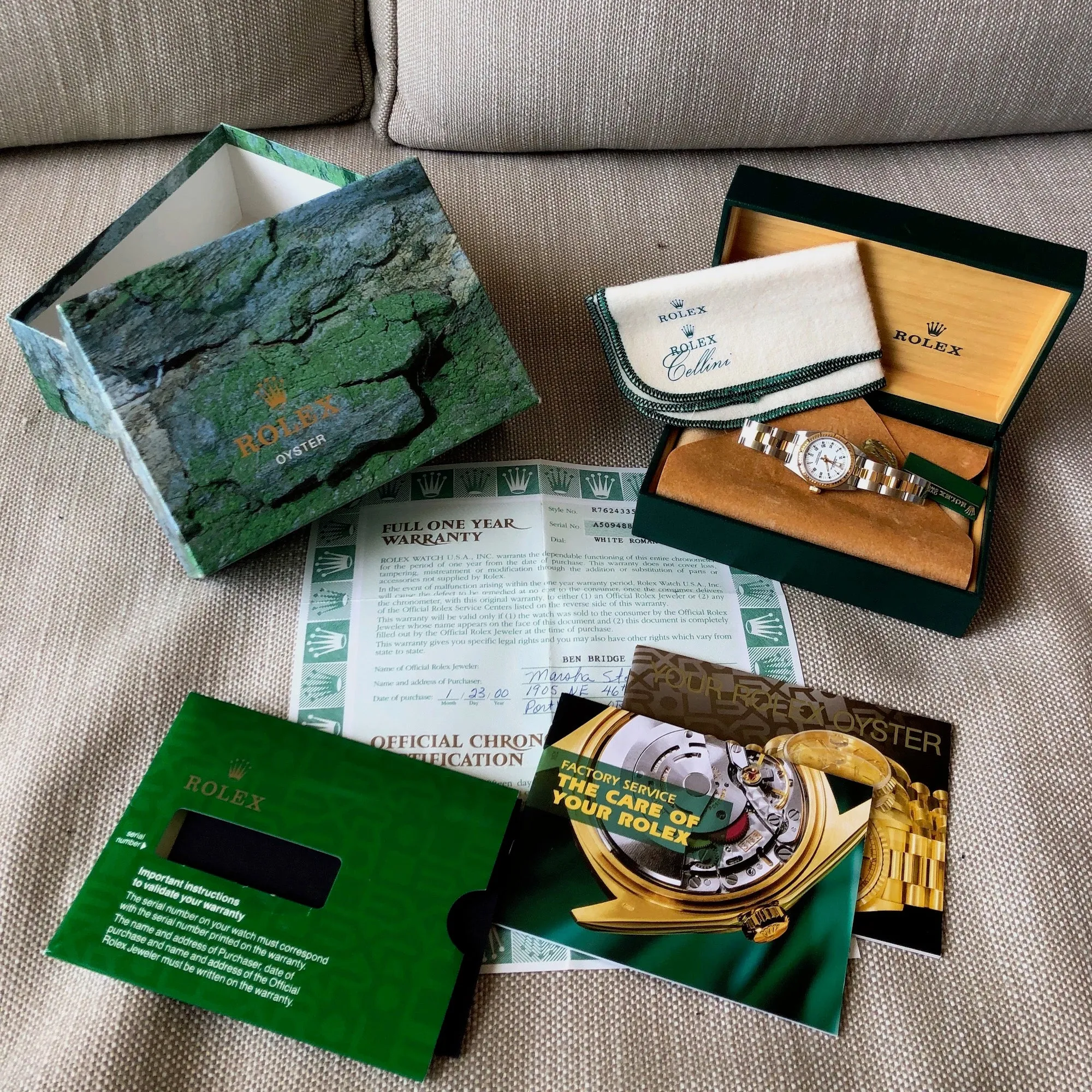 1999 Rolex Oyster Perpetual 76243 Ladies White Roman Two Tone Steel Gold Wristwatch Box Papers