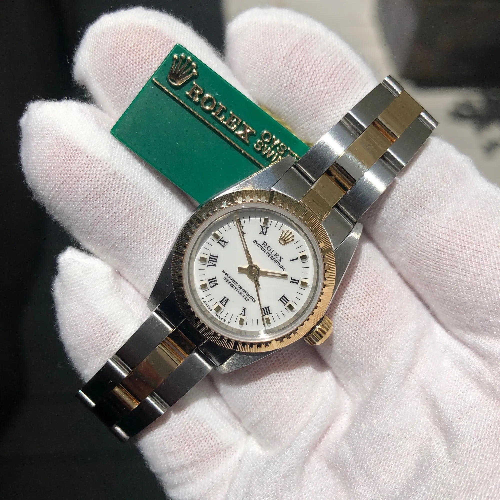 1999 Rolex Oyster Perpetual 76243 Ladies White Roman Two Tone Steel Gold Wristwatch Box Papers