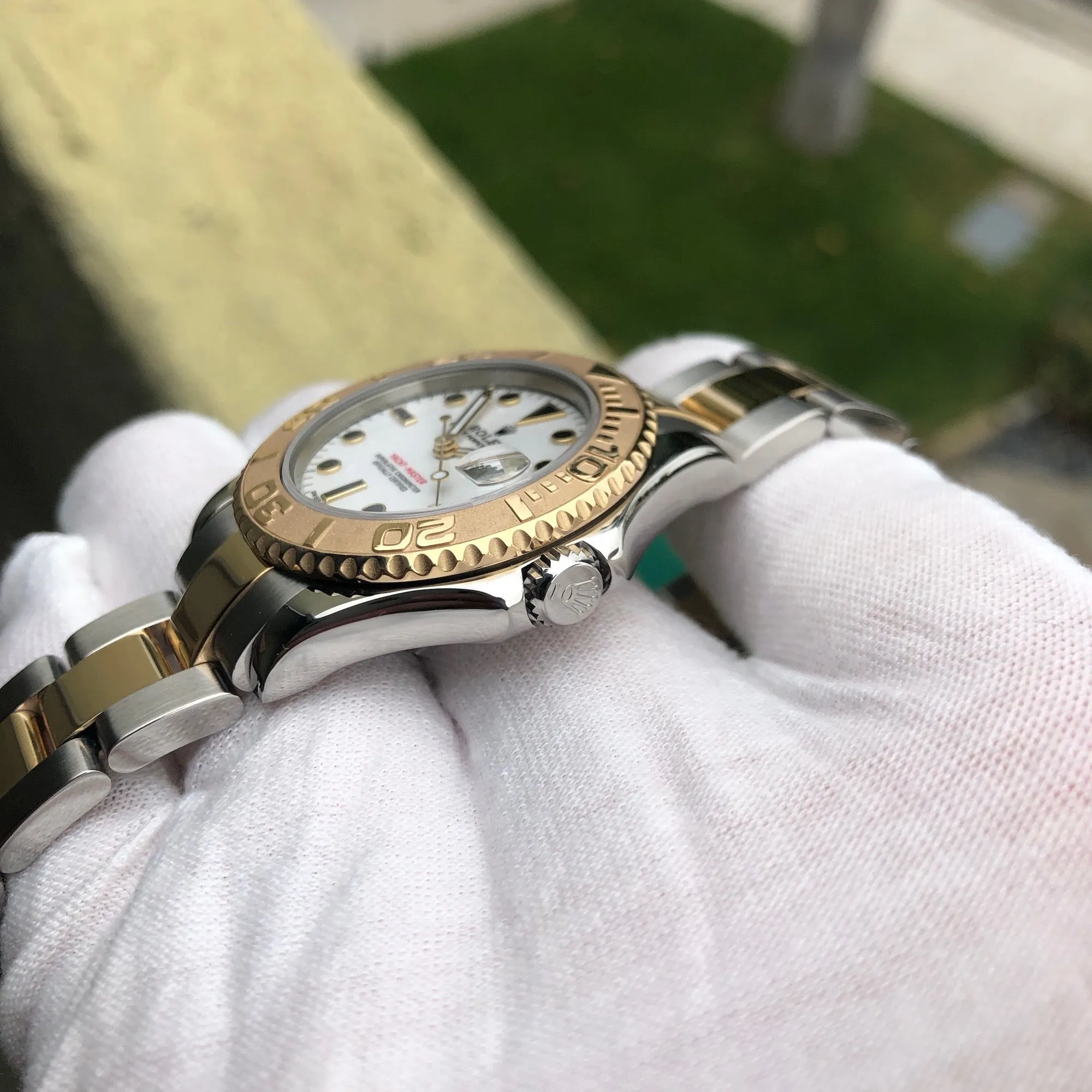 1999 Rolex Yachtmaster 168623 Two Tone Steel Gold 35mm White Oyster Wristwatch Box Papers