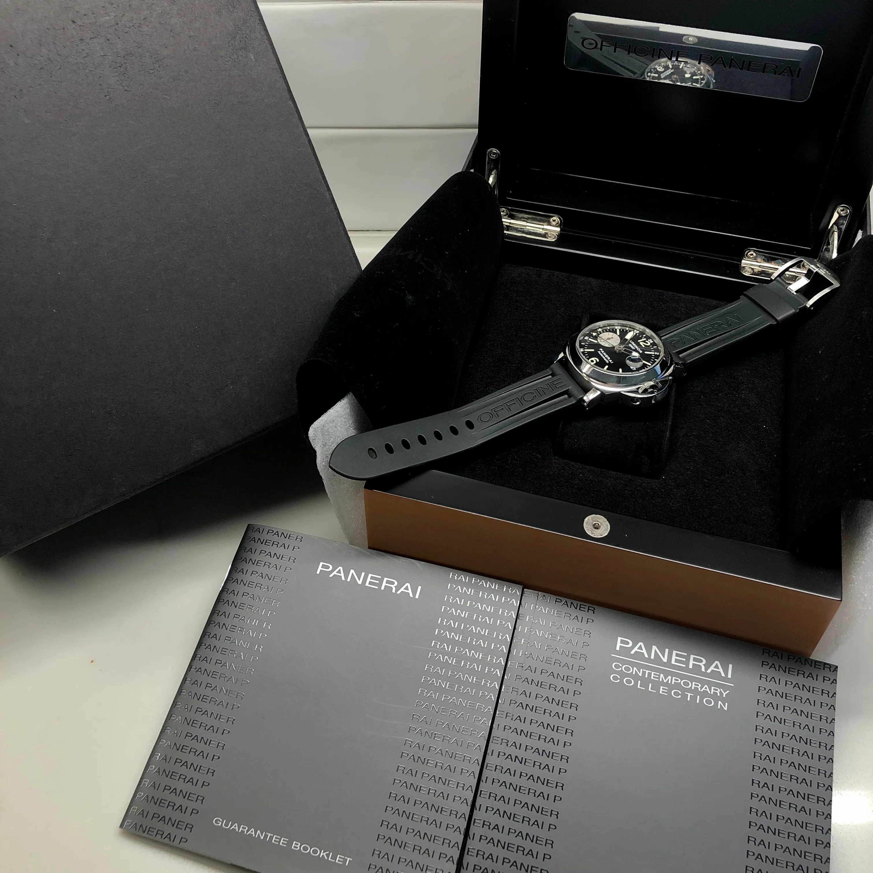 2002 Panerai Luminor GMT PAM 88 Automatic Stainless Steel 44mm Wristwatch