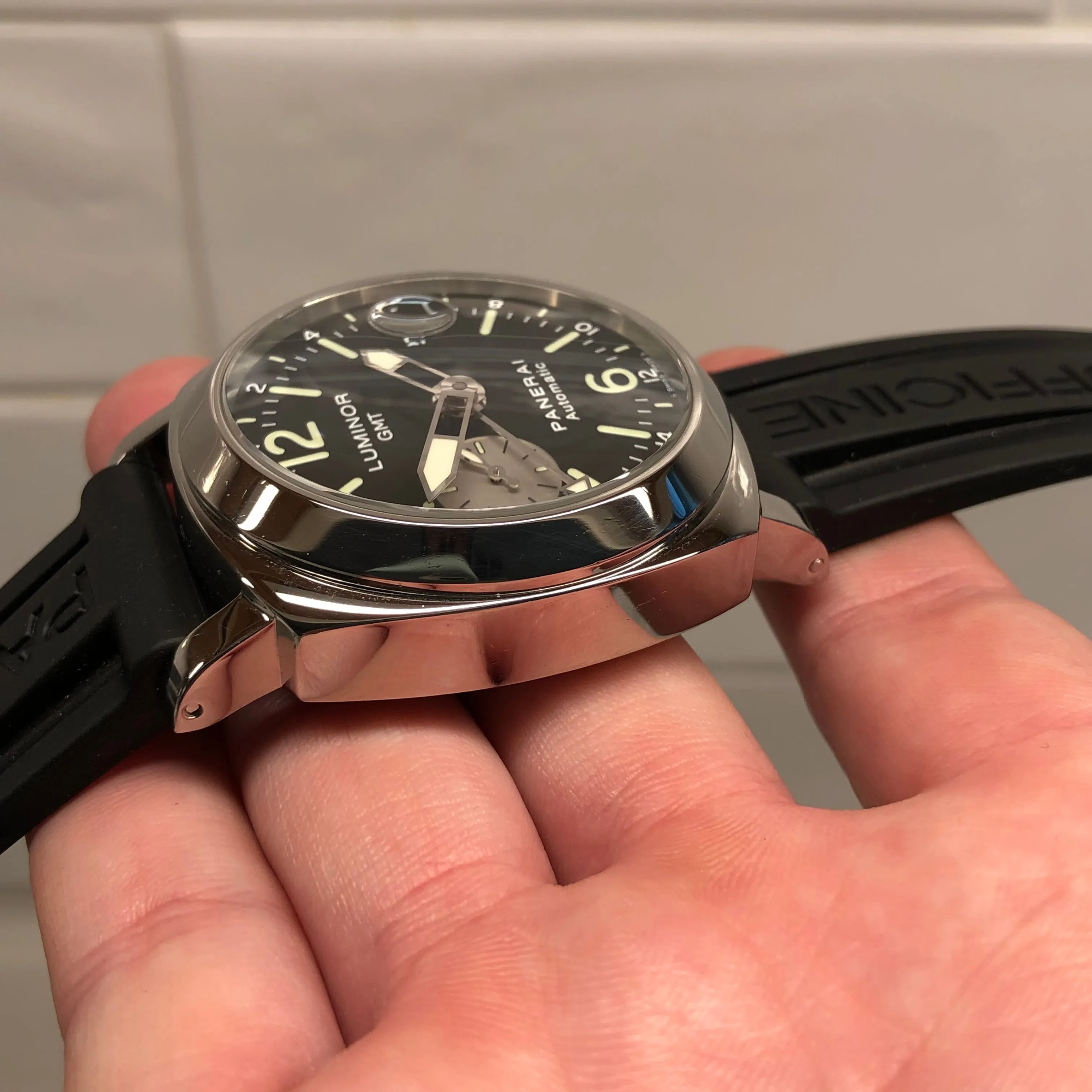 2002 Panerai Luminor GMT PAM 88 Automatic Stainless Steel 44mm Wristwatch