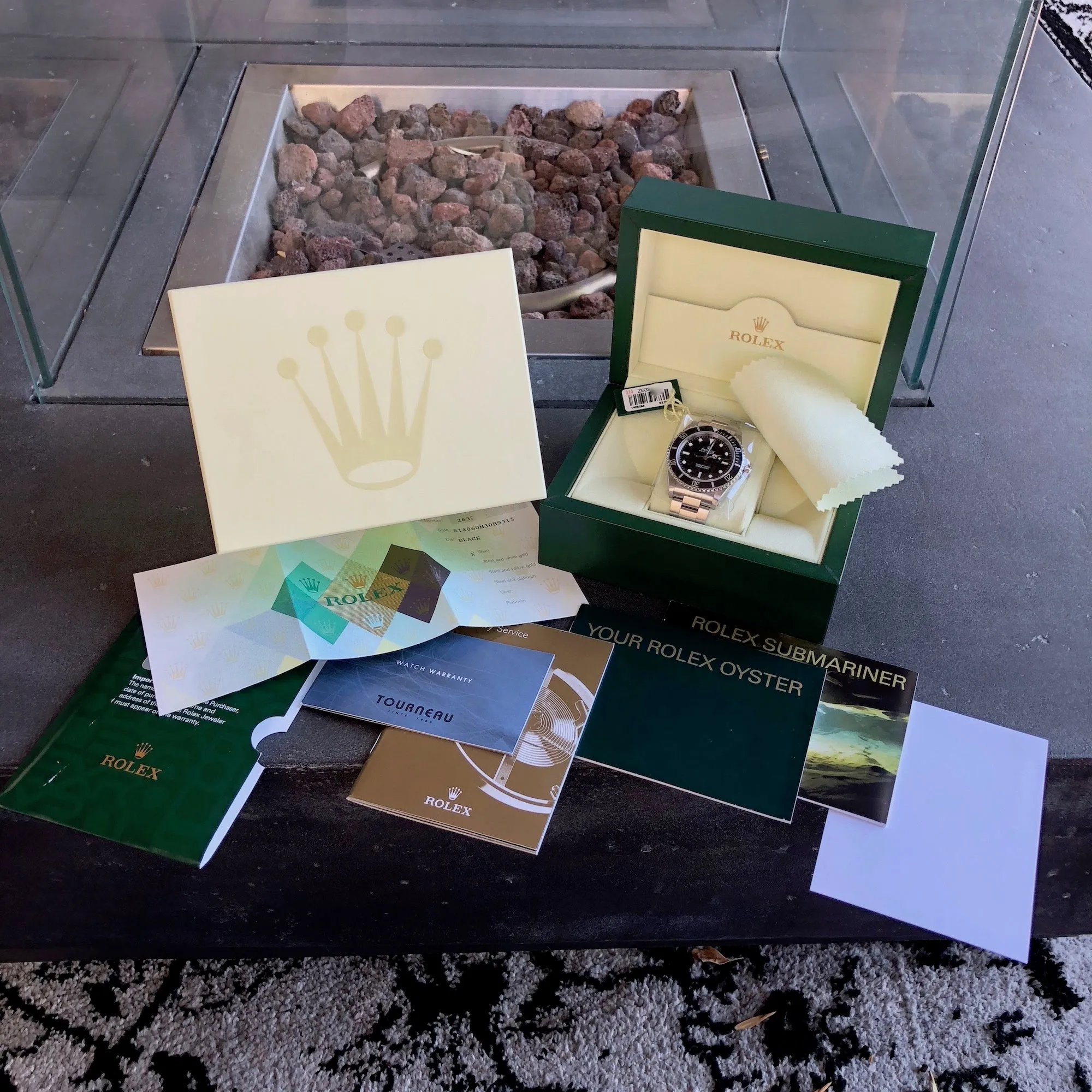 2007 Rolex Submariner 14060 No Date Stainless Steel Wristwatch Box & Papers