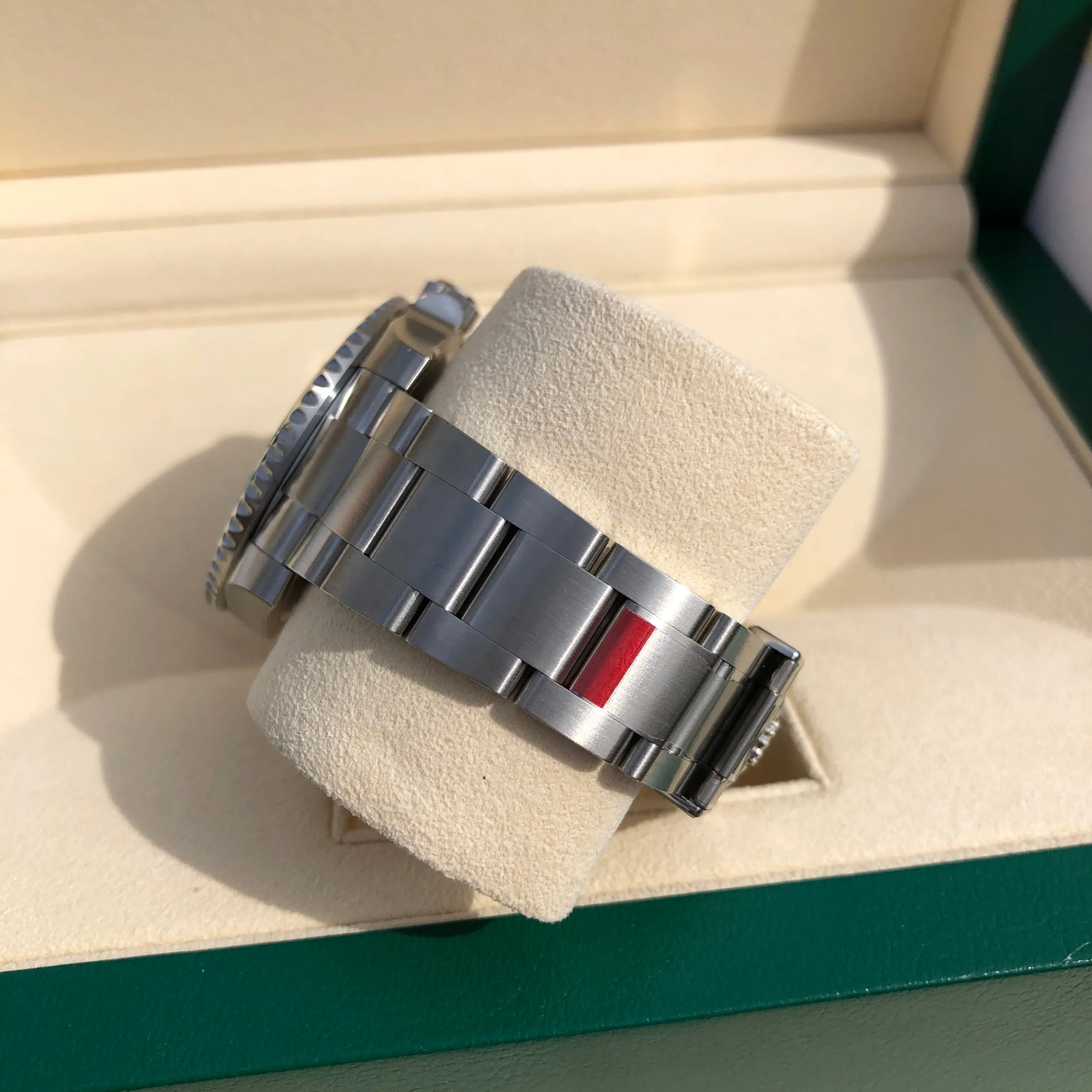 2018 Rolex Submariner Date 116610LN Steel Ceramic Wristwatch New Factory Wrapped Box Papers