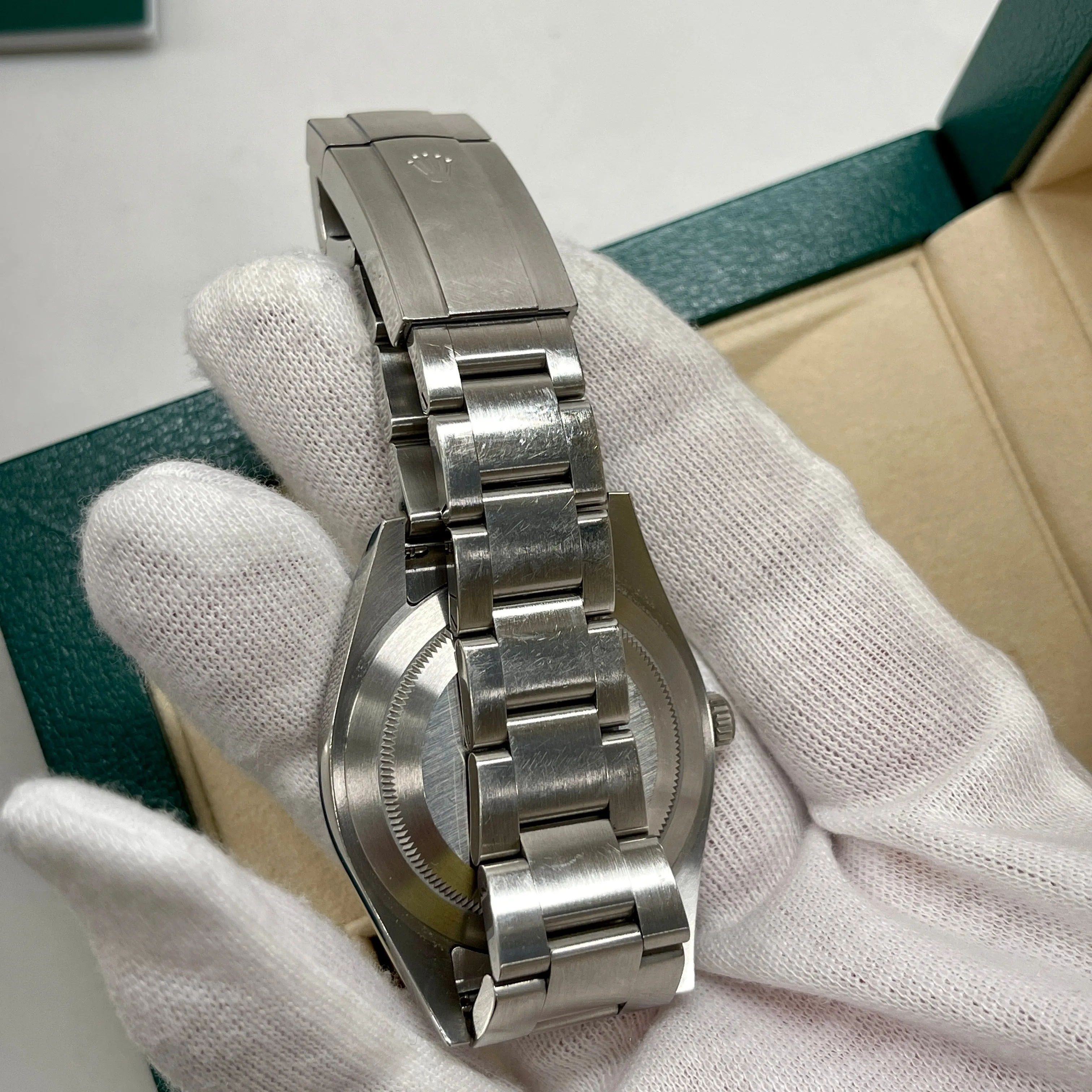 2019 Rolex Oyster Perpetual 114300 White 39mm Stainless Steel Wristwatch Box Papers