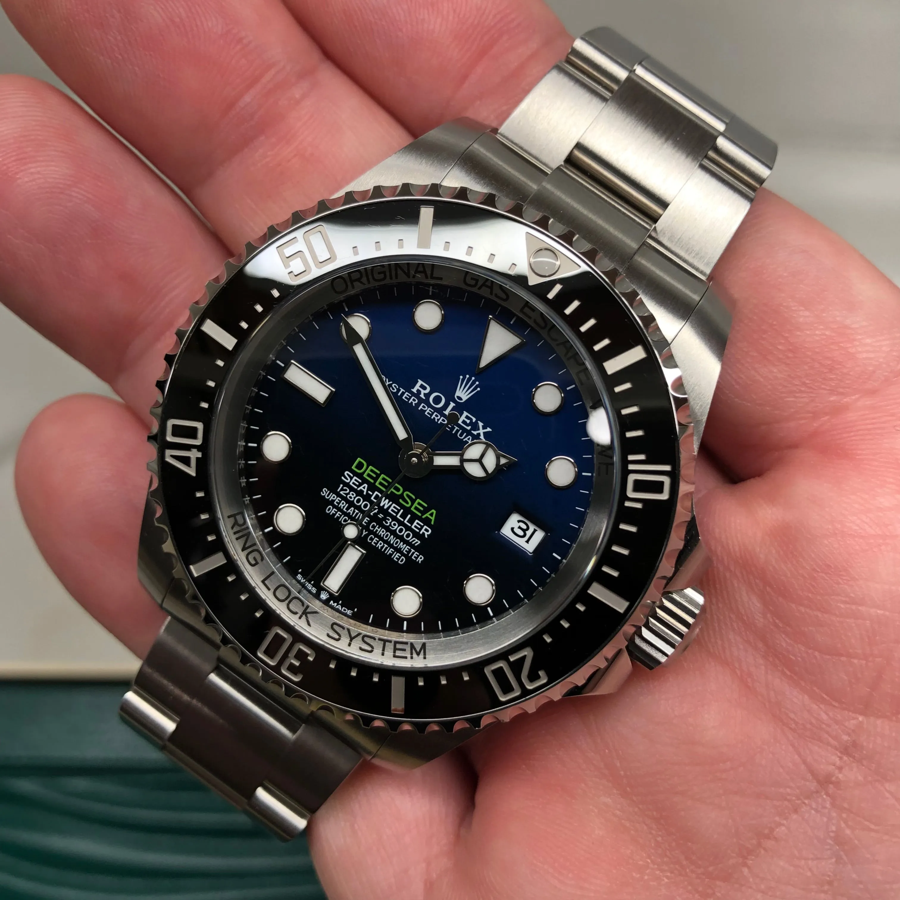 2022 Rolex SEA DWELLER DEEPSEA 136660 James Cameron Ceramic Mens 44mm Automatic Wristwatch with Box and Papers*