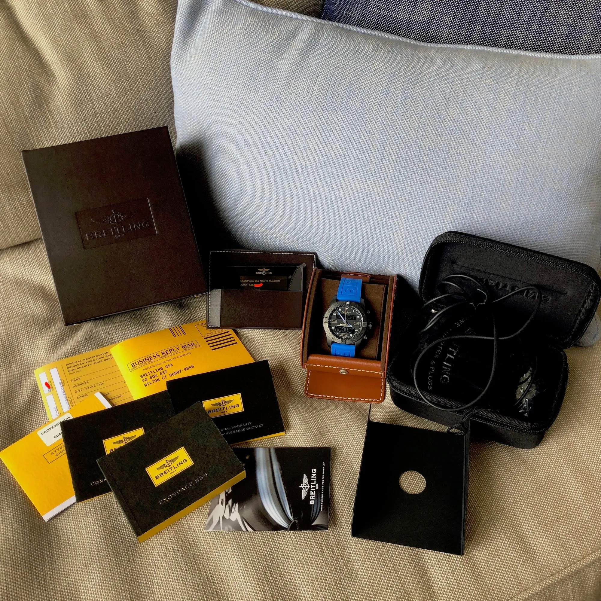 Breitling Exospace B55 Connected Blue Rubber Black Titanium VB5510H2 Wristwatch Box Papers