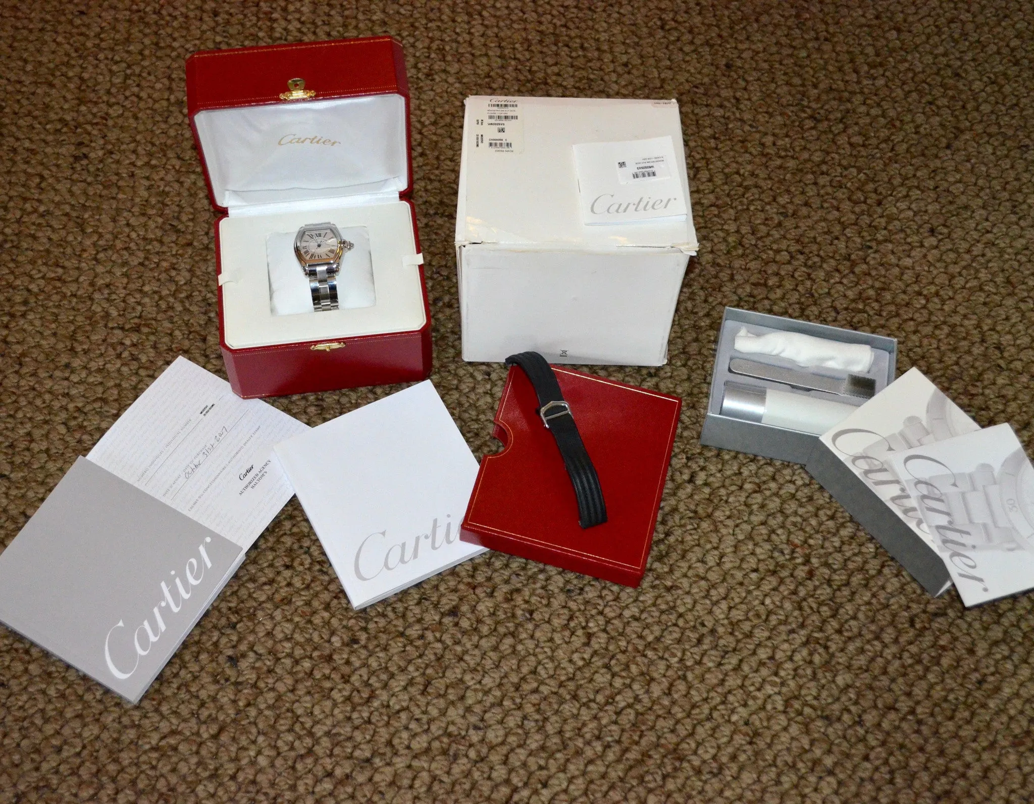 Cartier Roadster W62025V3 2510 Steel Roman Large Size Automatic Watch Box Papers