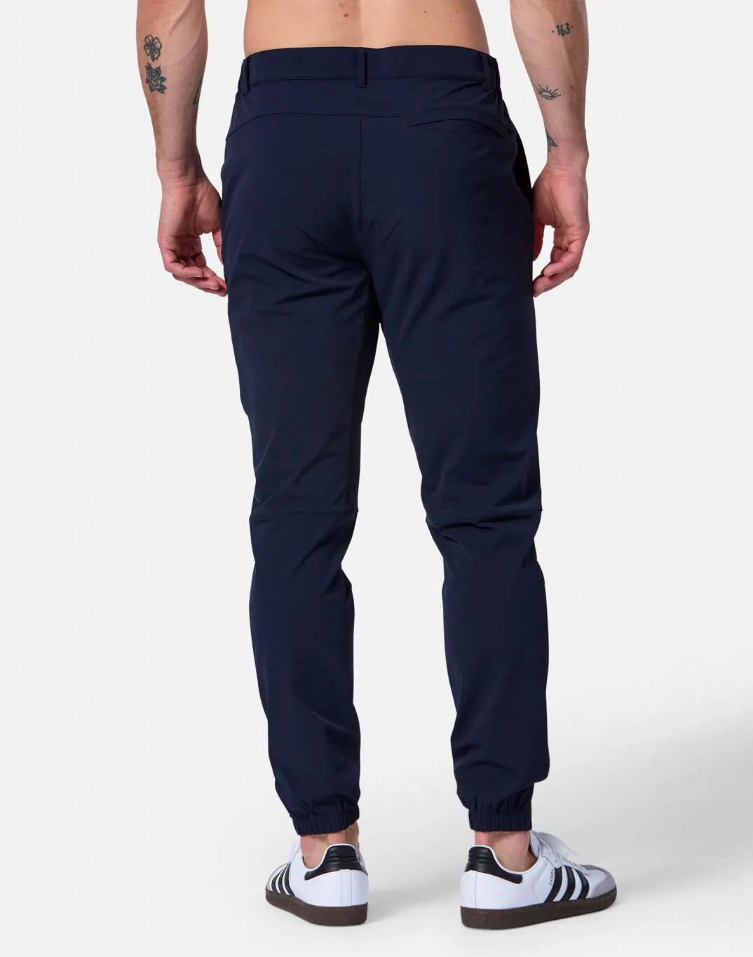 Gym Coffee MVP Base Jogger (Mens) - Obsidian