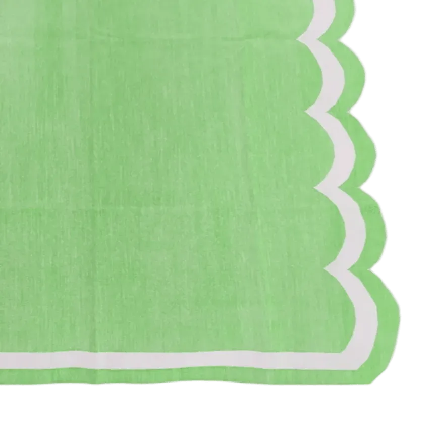 Handwoven Reversible Cotton Scalloped Rug - green