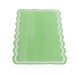 Handwoven Reversible Cotton Scalloped Rug - green