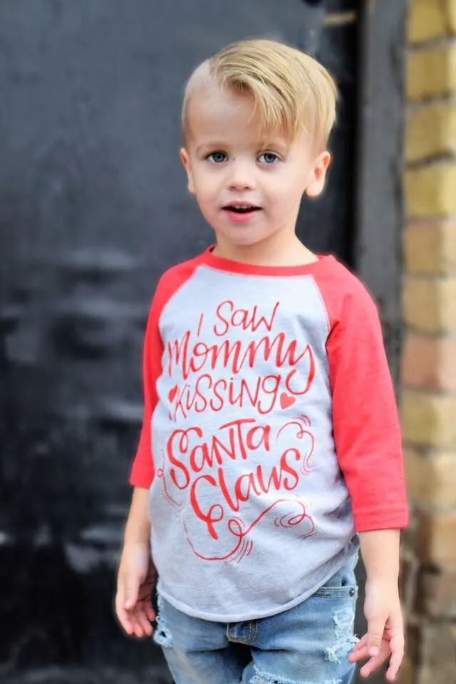 I Saw Mommy Kissing Santa Claus Christmas Raglan
