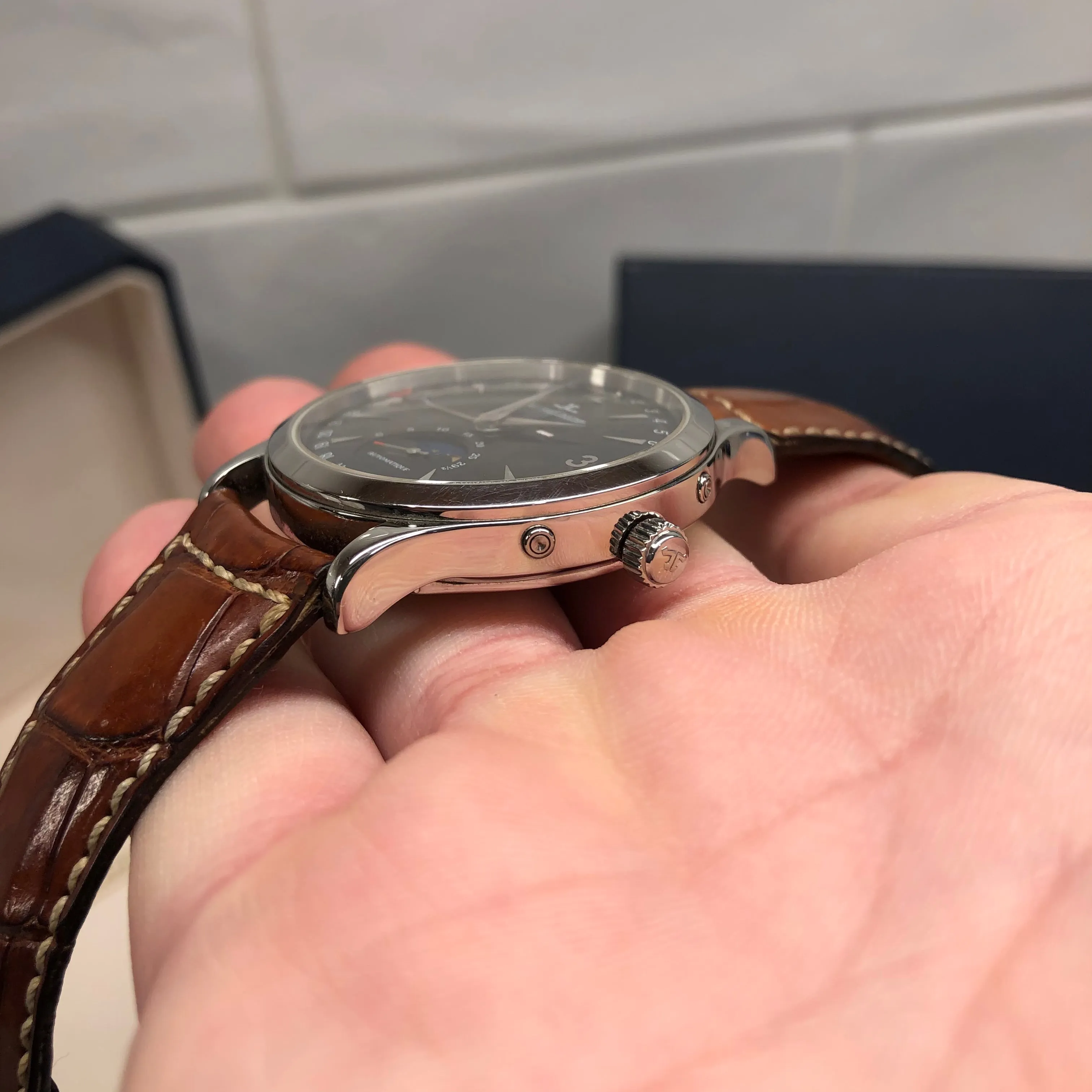 Jaeger LeCoultre Master Moon 140.8.98.S Stainless Steel Black Dial with Box and Papers