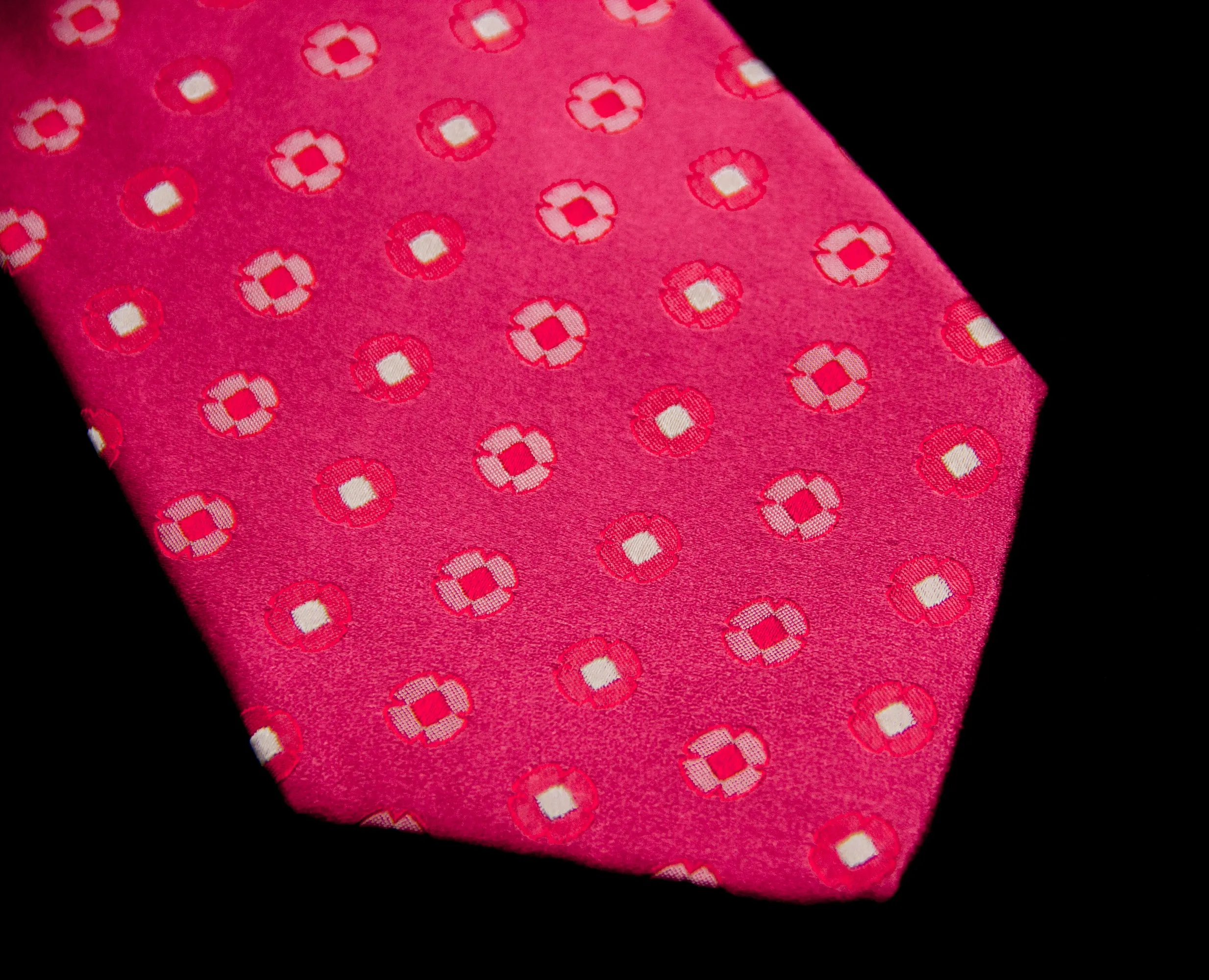 Kiton Napoli Pink Woven Silk Floral Embroidered Tie