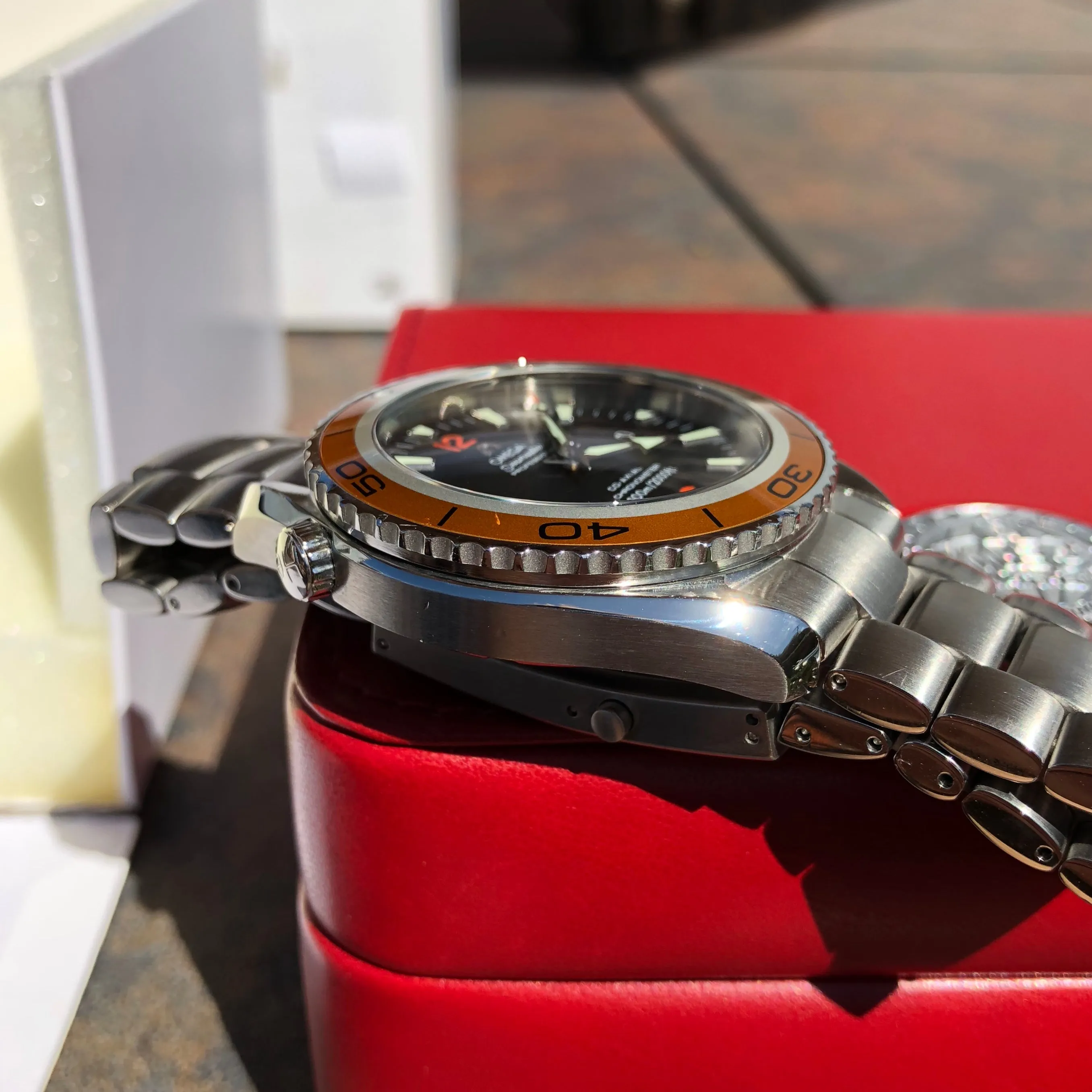 Omega Seamaster 2208.50 Orange Bezel 45.5mm Co-Axial Steel Wristwatch Box & Papers