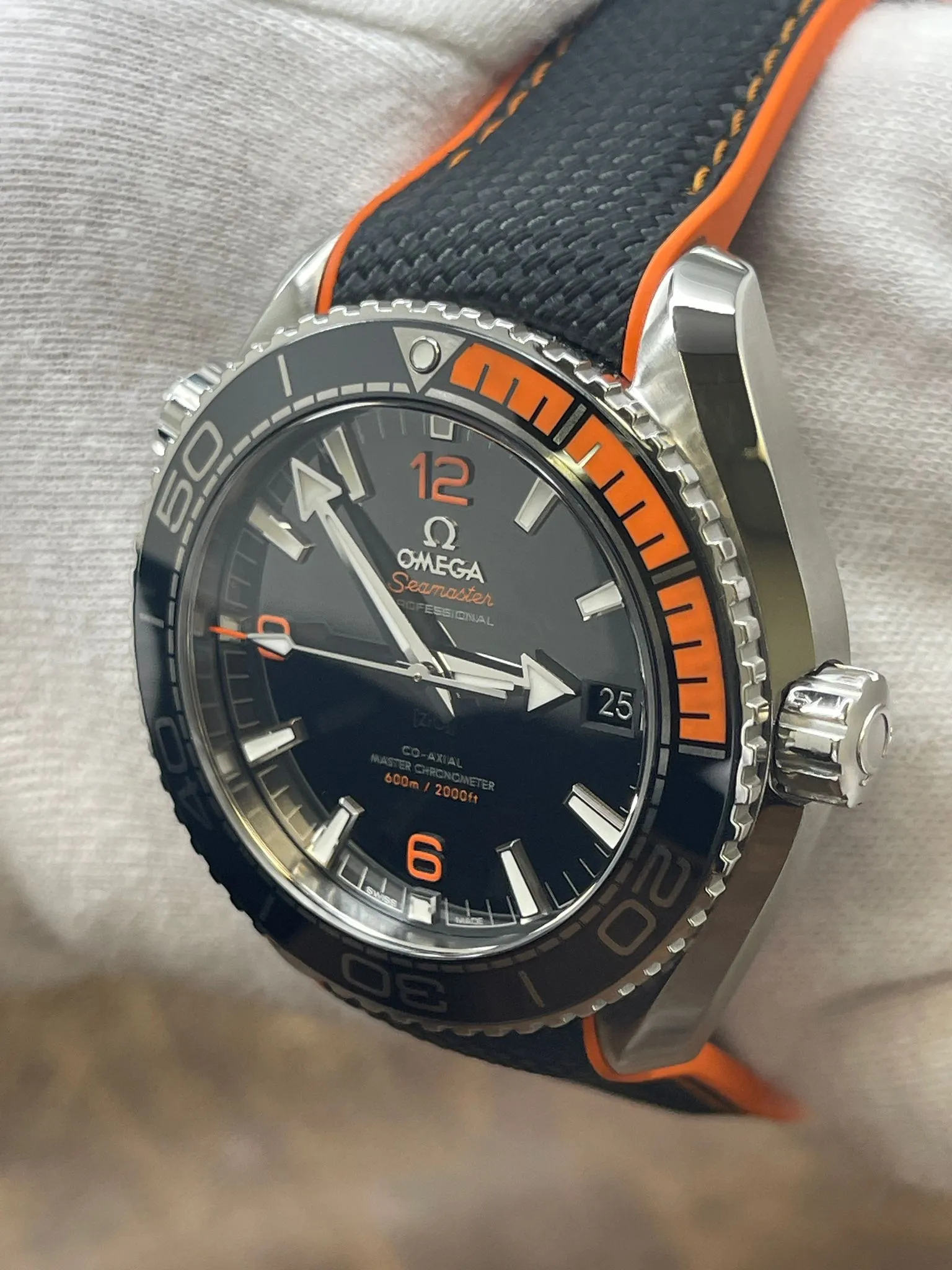 Omega Seamaster Planet Ocean 215.32.44.21.01.001 Black Dial Automatic Men's Watch