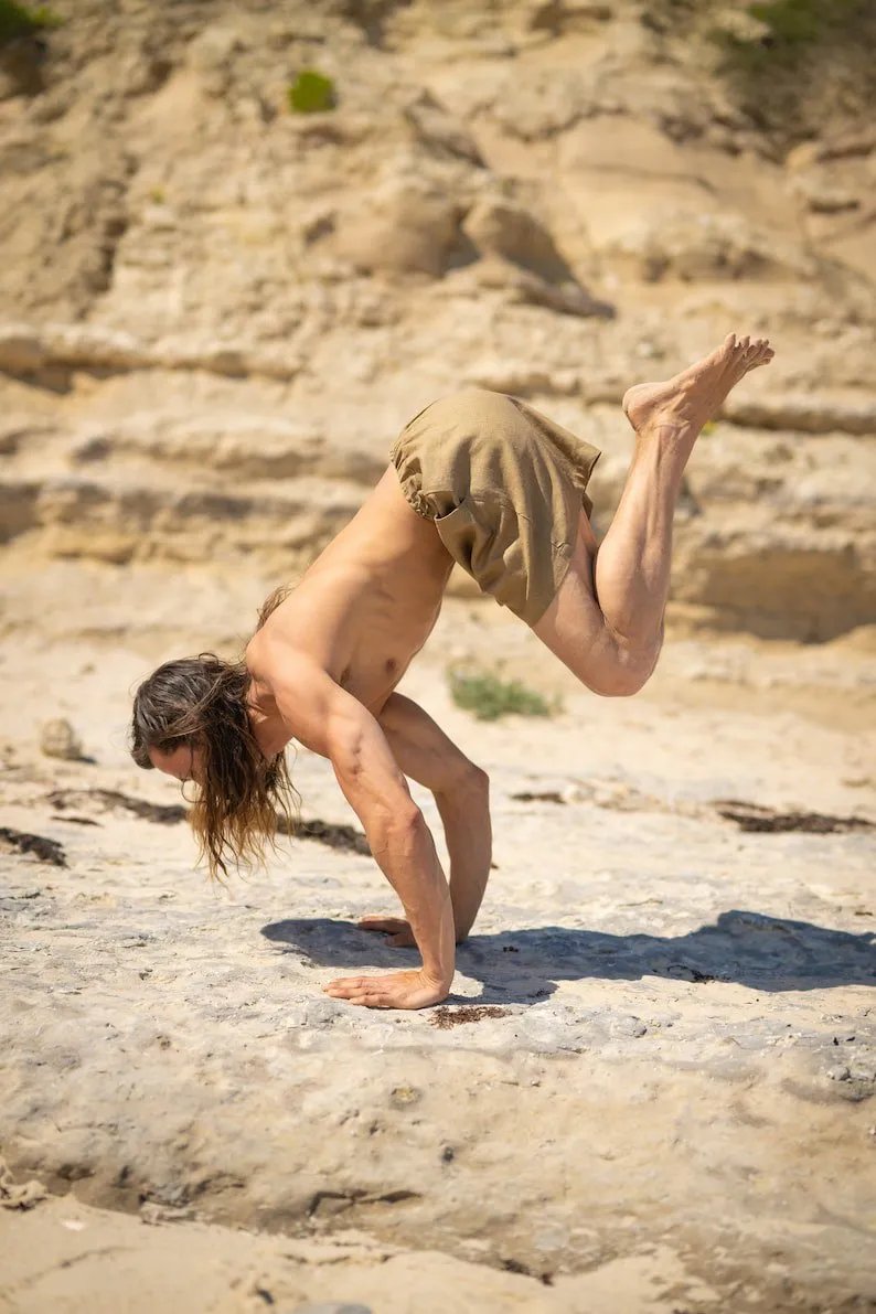 Organic Hemp Shorts Sage Green Men's Yoga Shorts Pockets Durable Sustainable Eco-Friendly Comfortable Breathable Ethically Produced