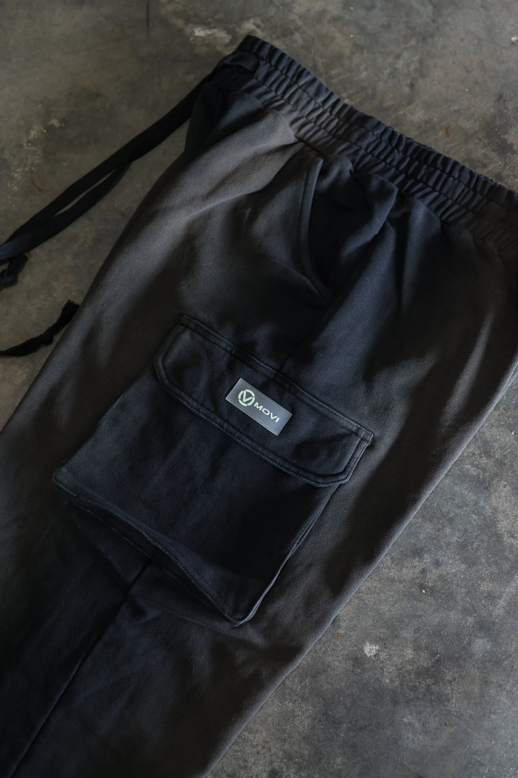 ORIGIN GLOW BAGGY CARGO SWEATS - OMBRE