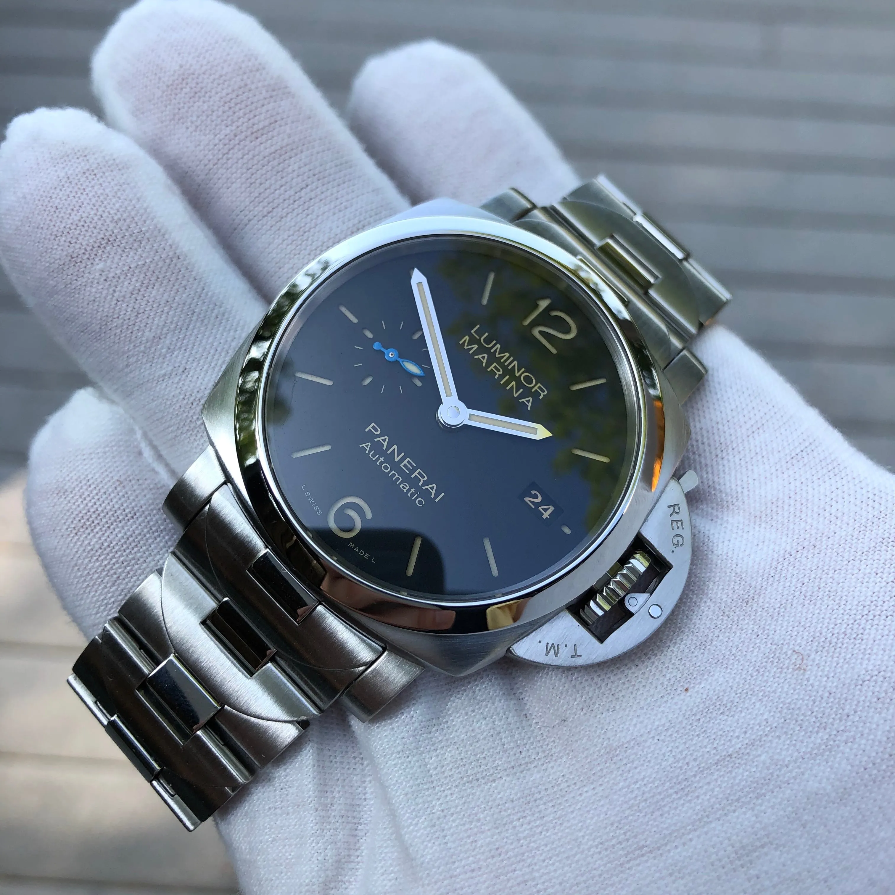 Panerai Luminor Marina 1950 PAM 722 Automatic Stainless Steel 42mm Wristwatch Box Papers