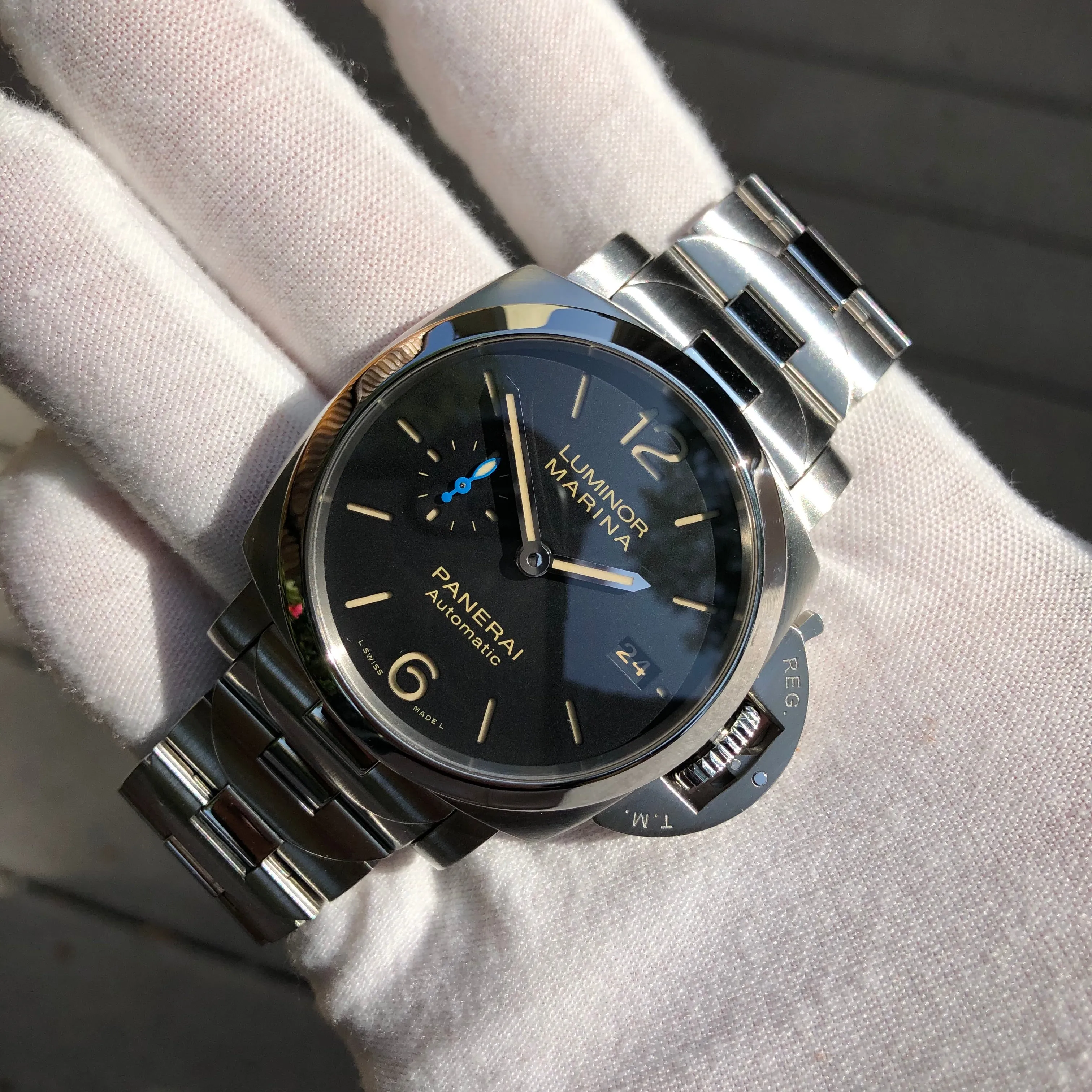 Panerai Luminor Marina 1950 PAM 722 Automatic Stainless Steel 42mm Wristwatch Box Papers