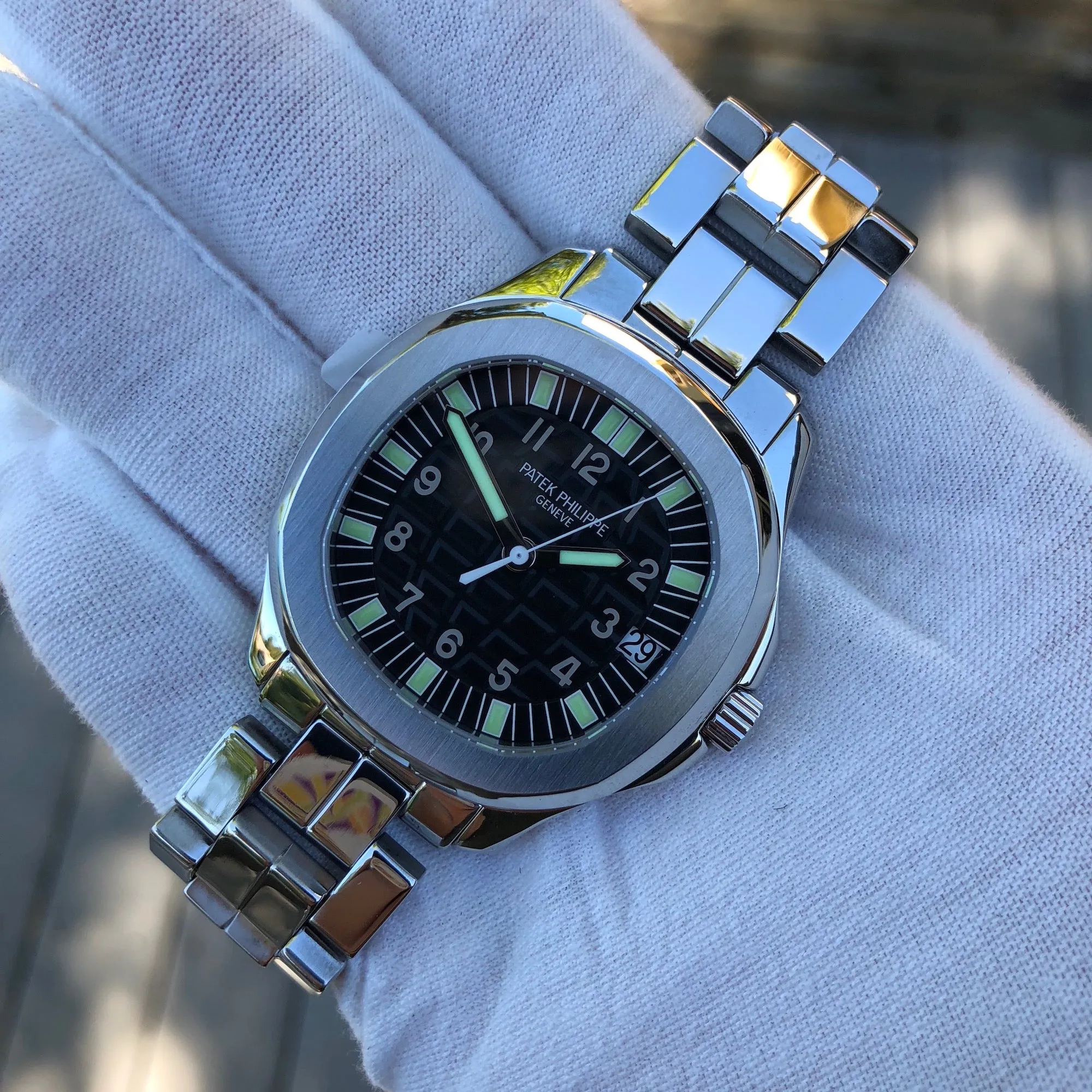Patek Philippe Jumbo Aquanaut 5065 Stainless Steel Automatic Wristwatch 5065/1A