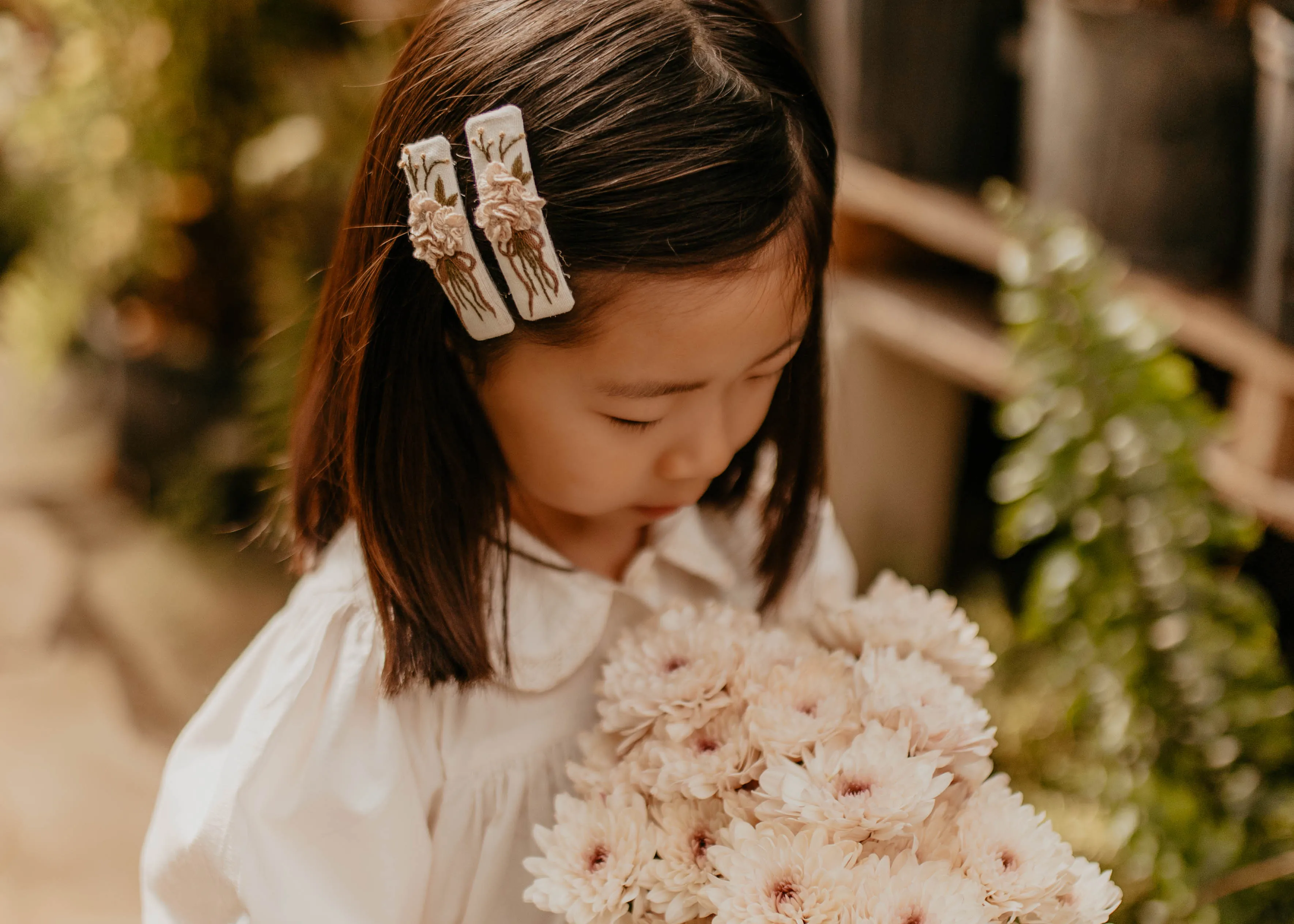 Rich Cluster Embroidered Clips