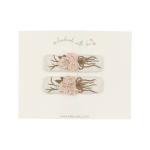 Rich Cluster Embroidered Clips