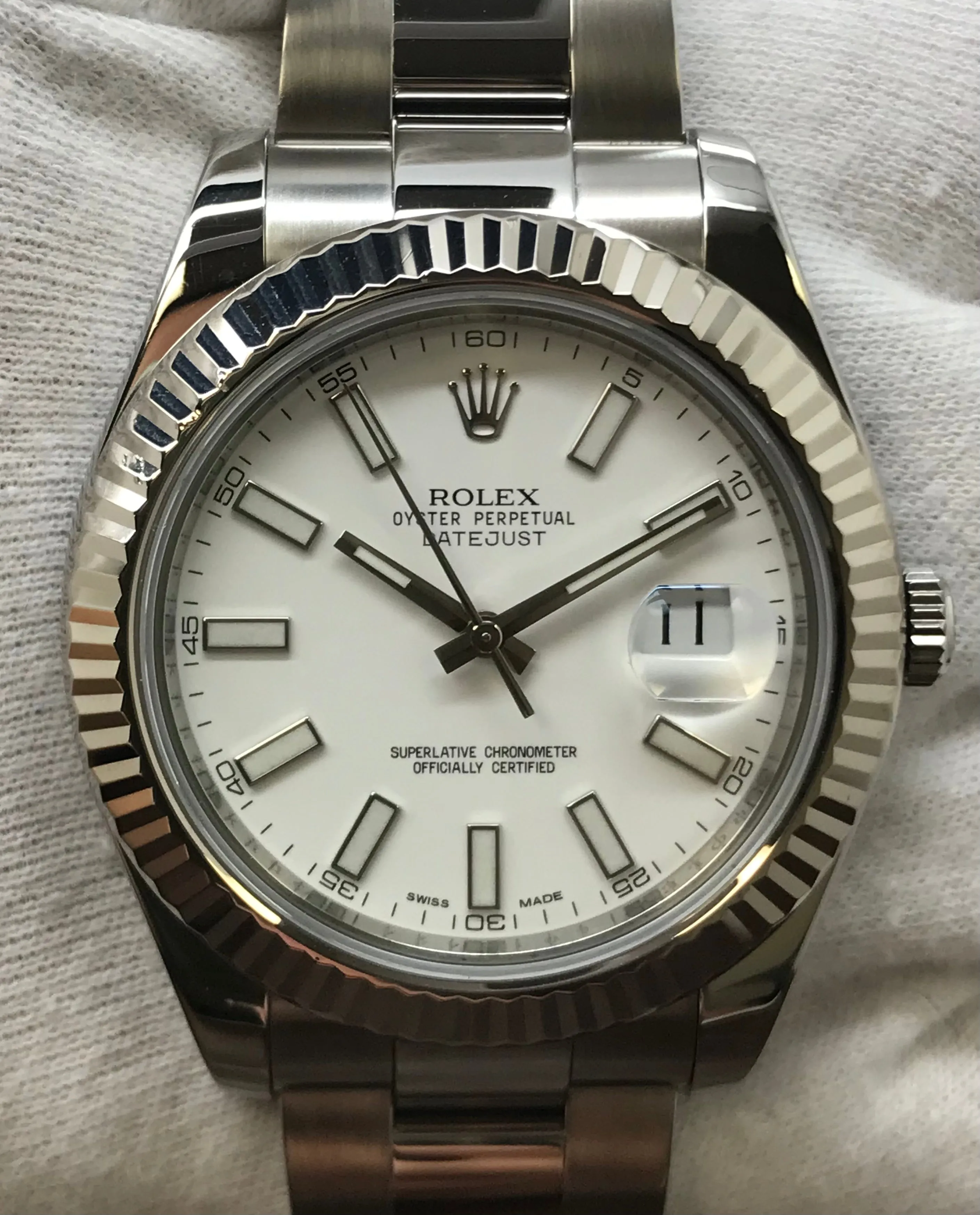 Rolex Datejust II 41mm 116334 White Dial Automatic Men's Watch