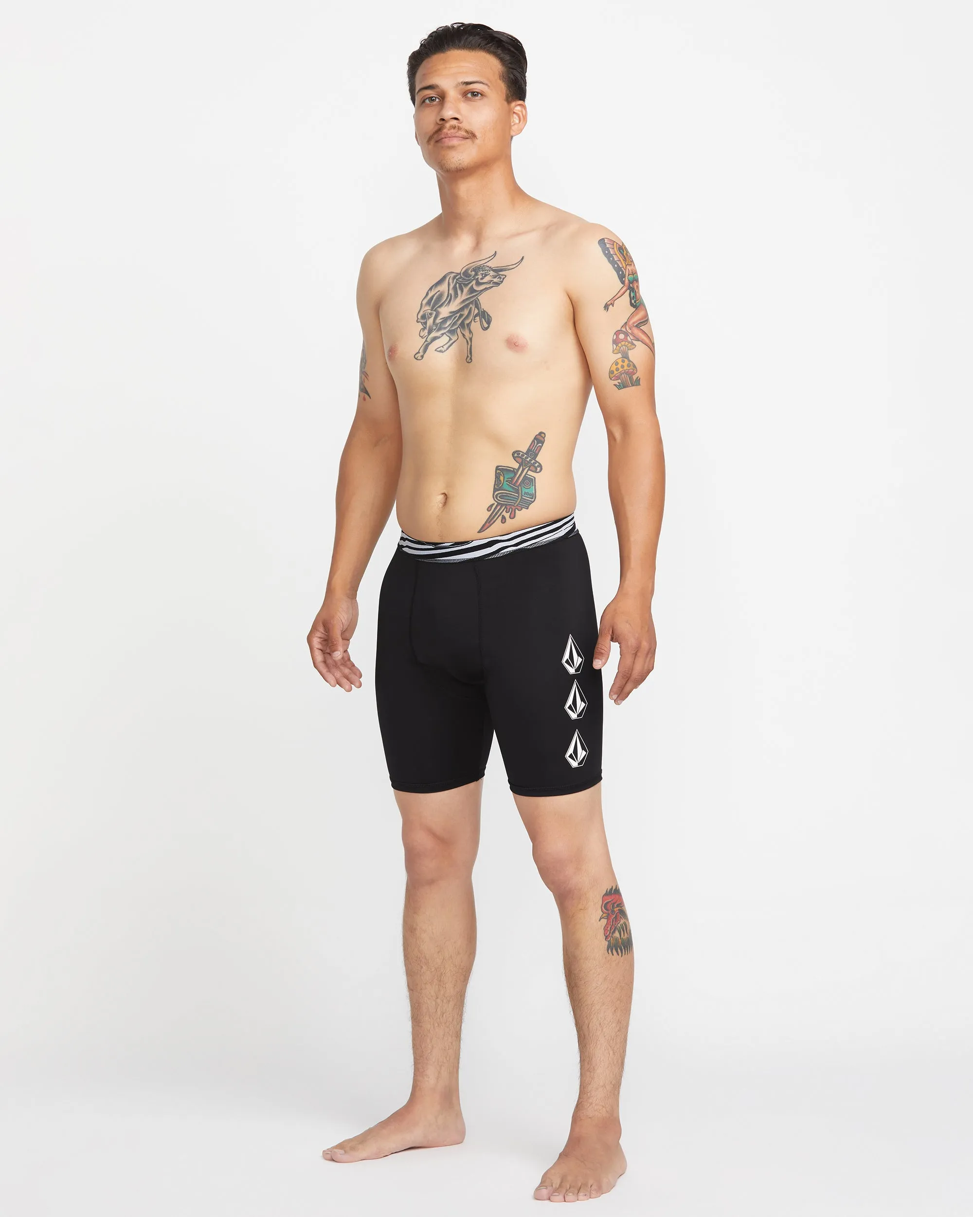 Surf Vitals J Robinson Short - BLACK