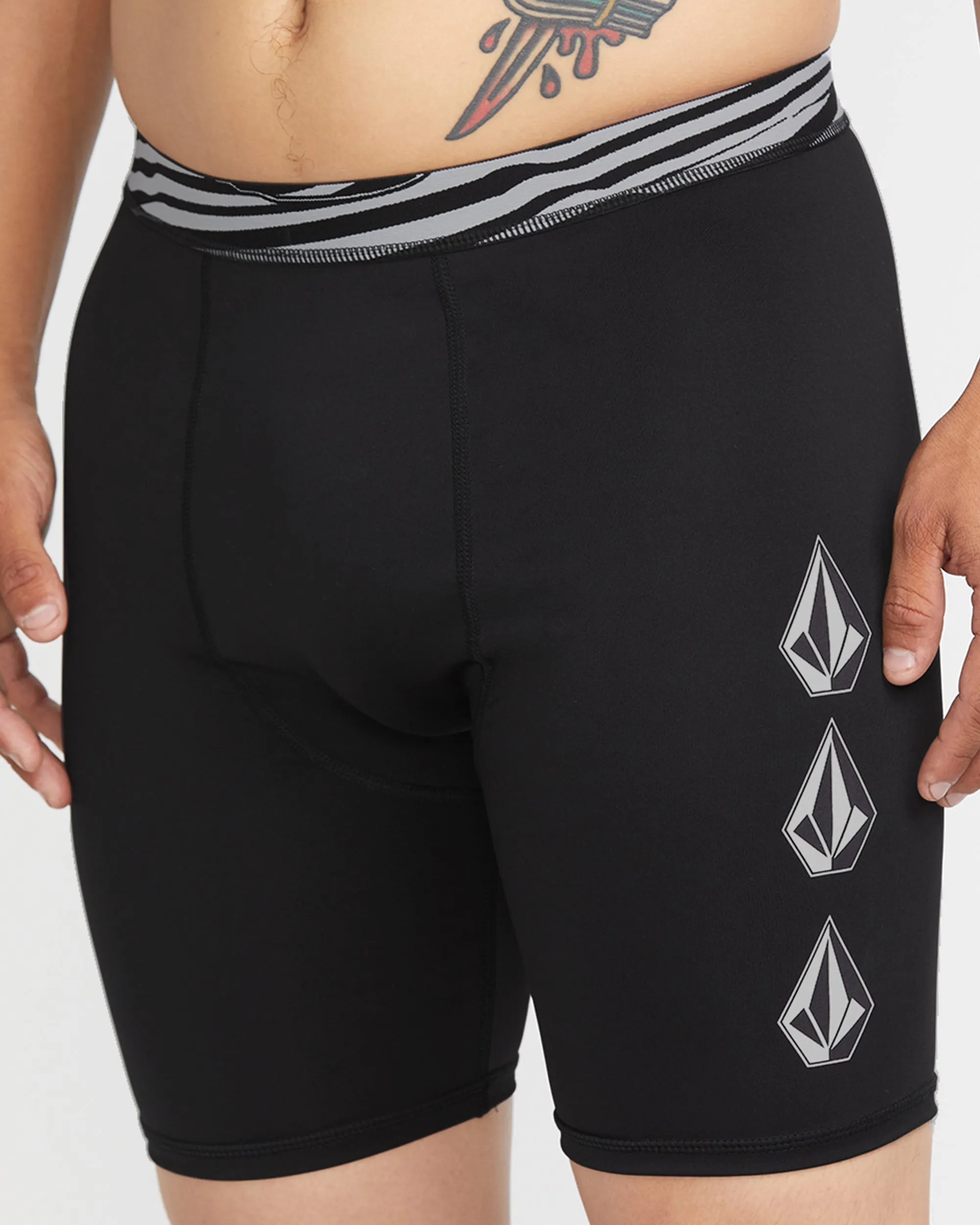 Surf Vitals J Robinson Short - BLACK