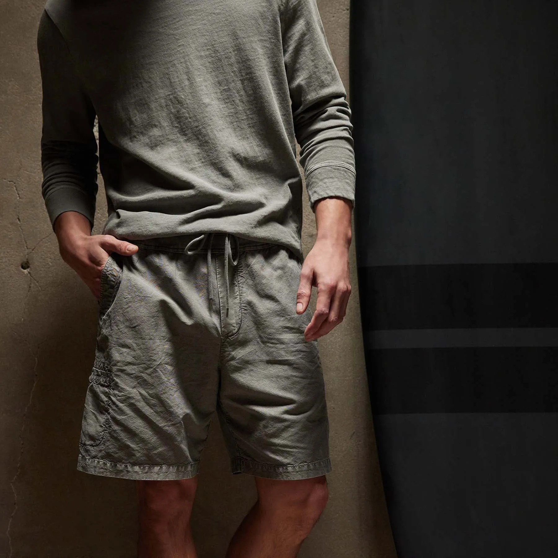 Textured Relaxed Short - Silver Grey Pigment