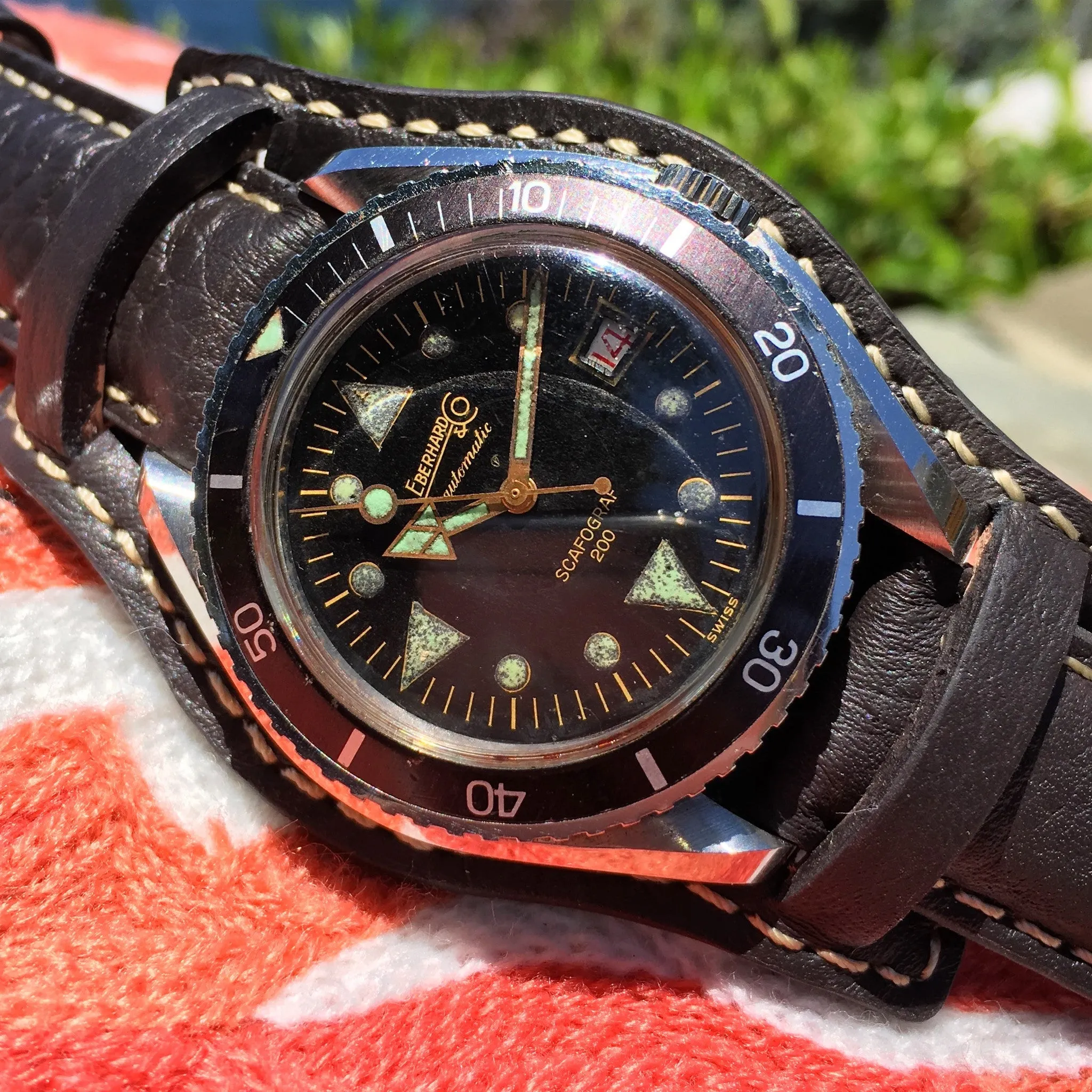 Vintage Eberhard & Co. Scafograf 200 Date Stainless Steel Divers Watch