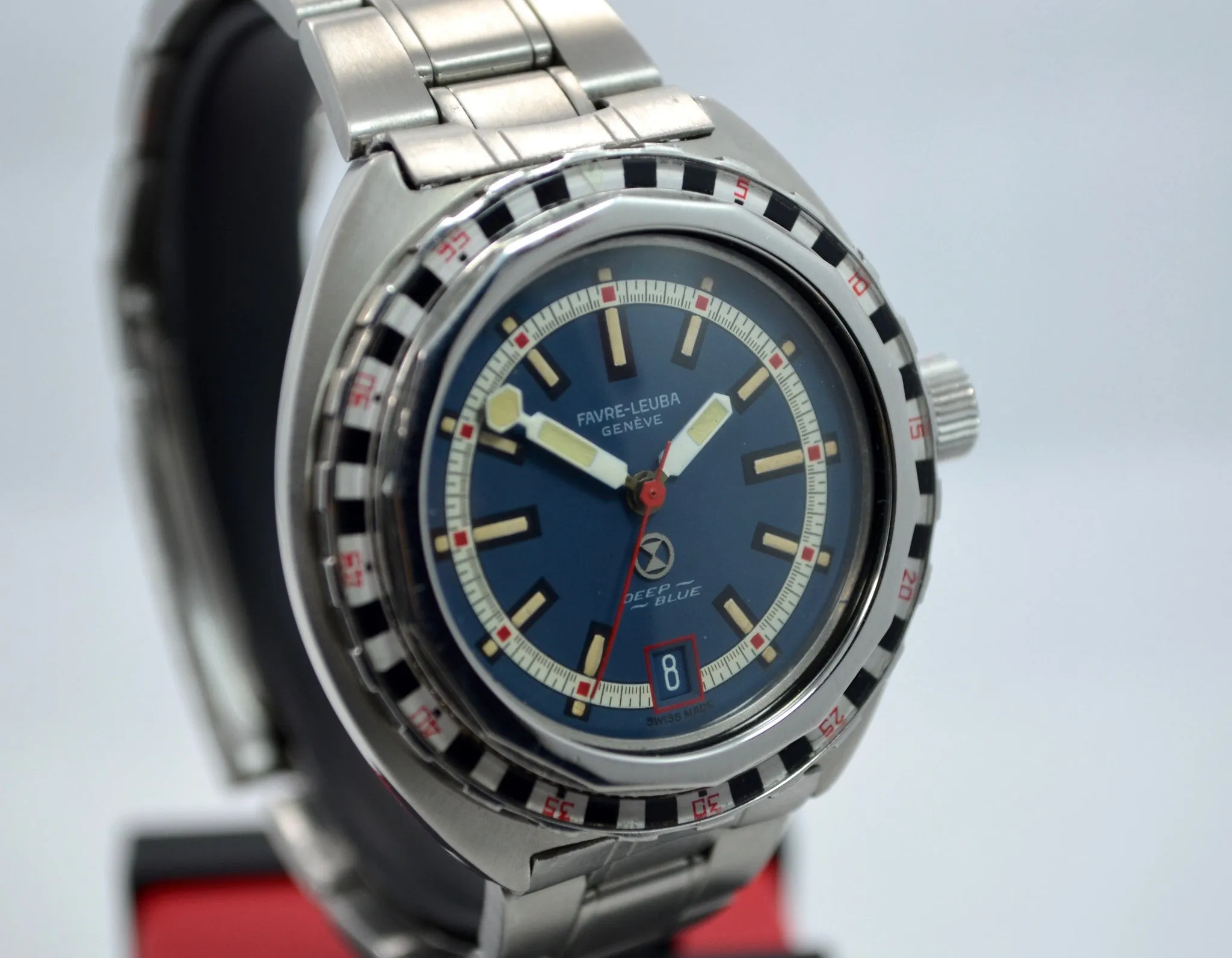 Vintage Favre Leuba Deep Blue 59863 Roulette Stainless Steel Divers Wristwatch