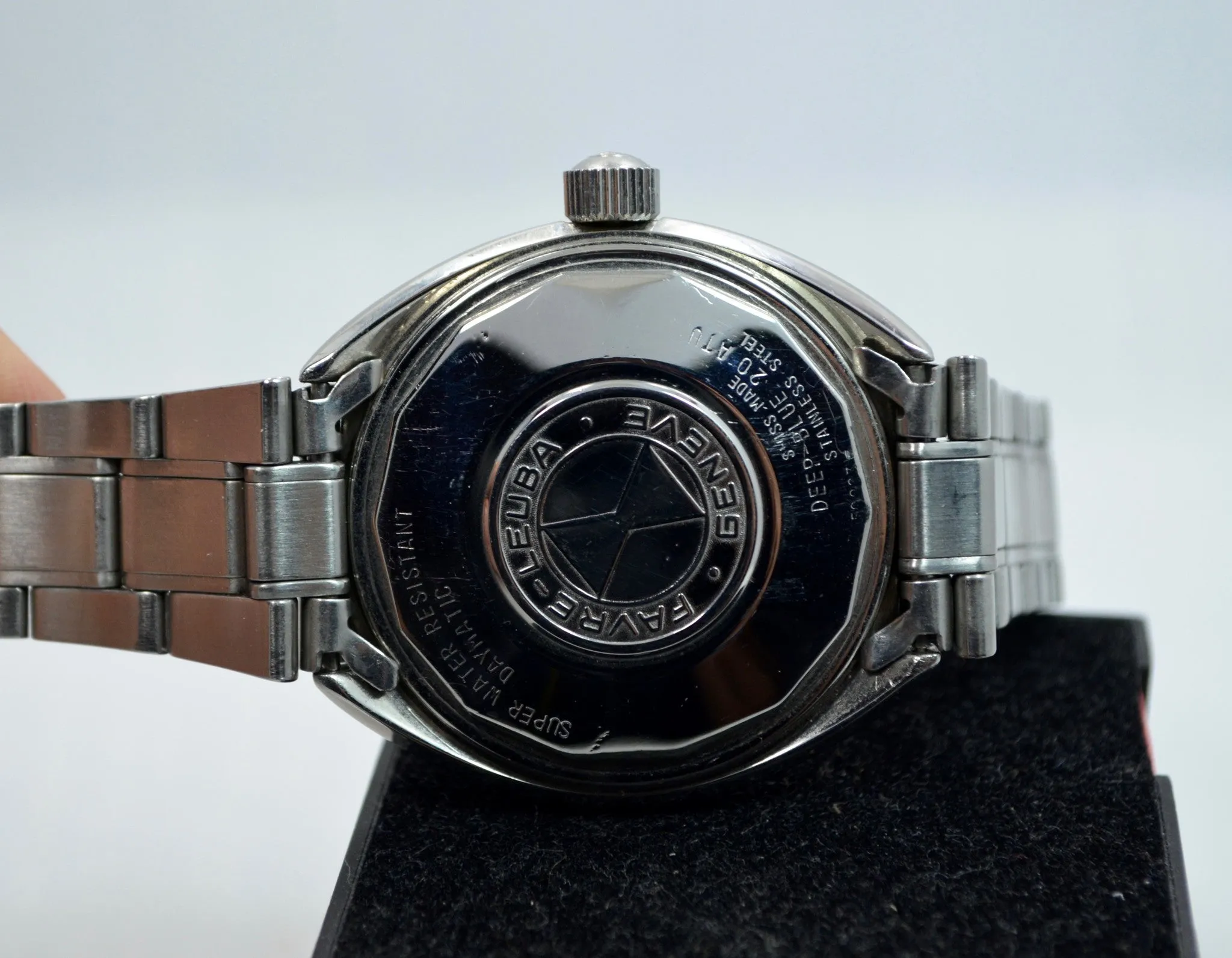 Vintage Favre Leuba Deep Blue 59863 Roulette Stainless Steel Divers Wristwatch