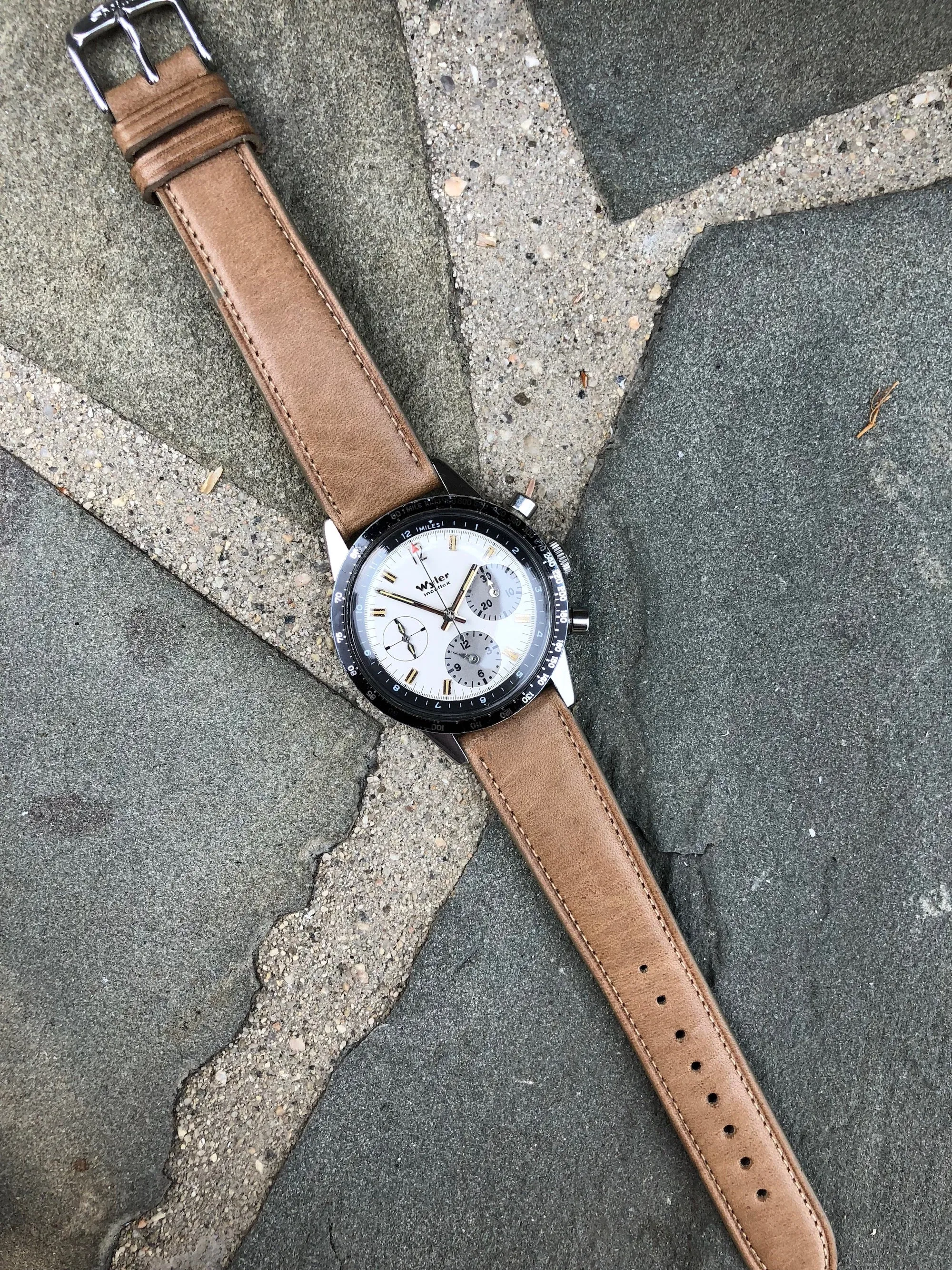 Vintage Wyler Incaflex 1502 Lifeguard Steel Valjoux 72 Chronograph Manual Wristwatch