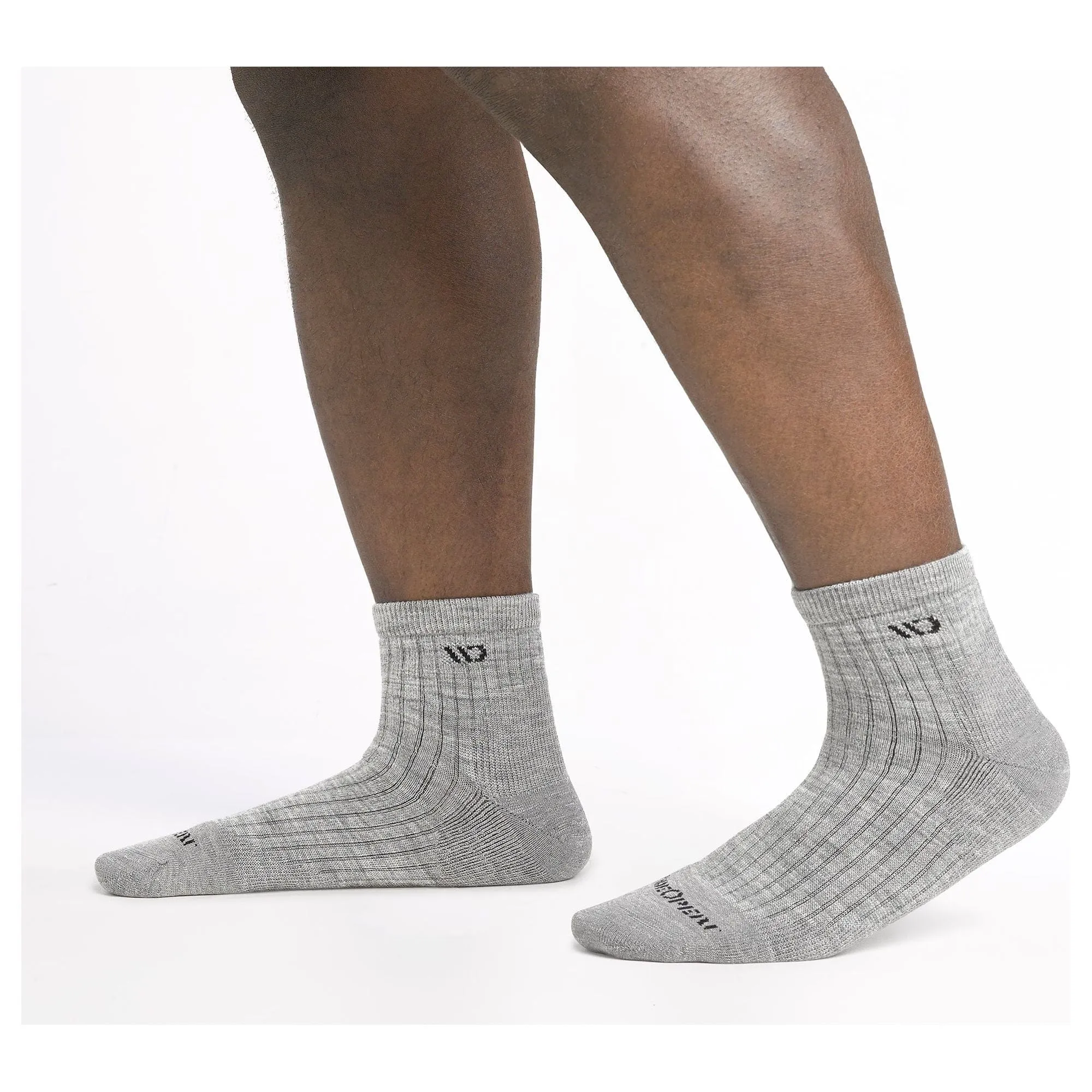 Wide Open Mens Solid Cushioned Quarter Socks