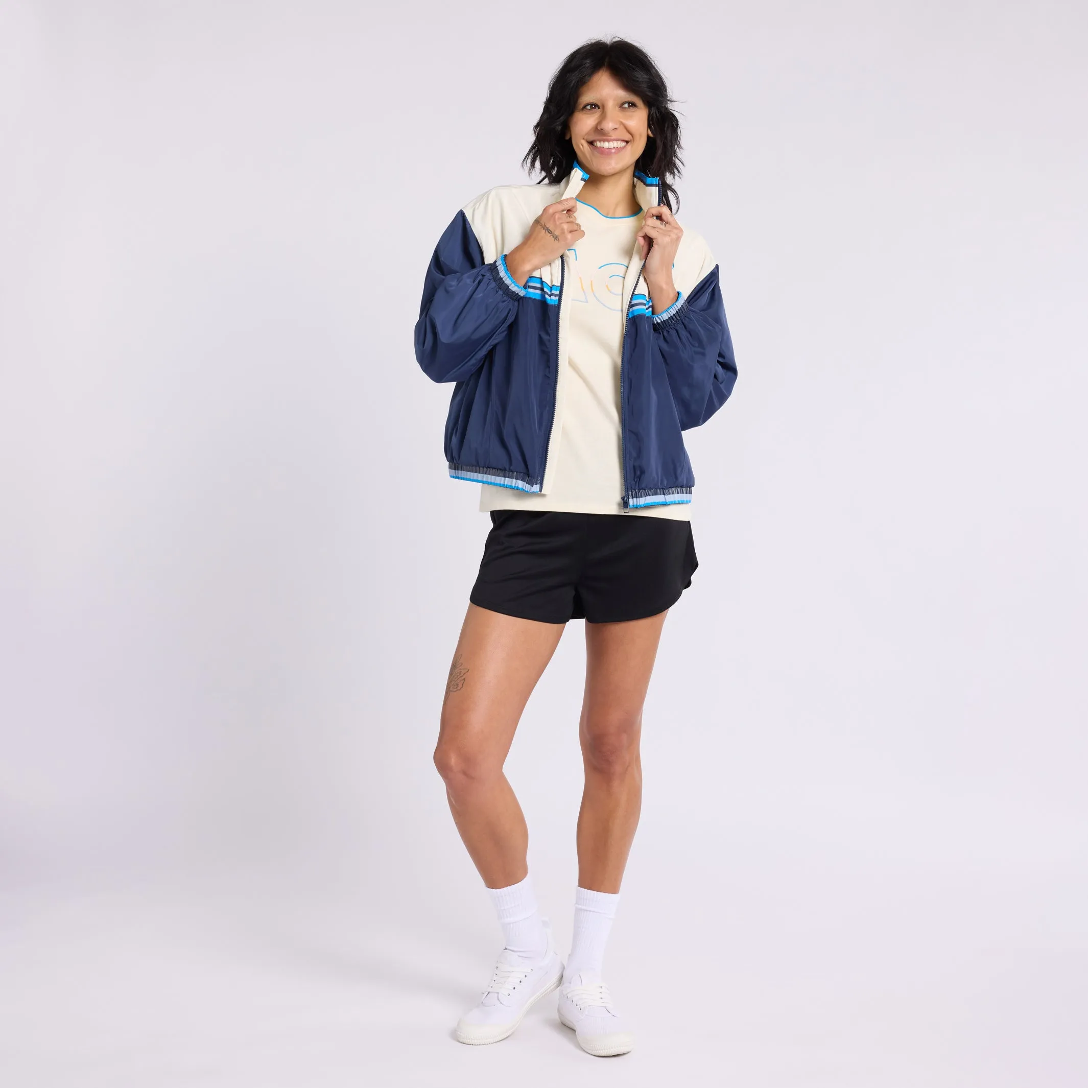 Women's Jacket AO Baseline