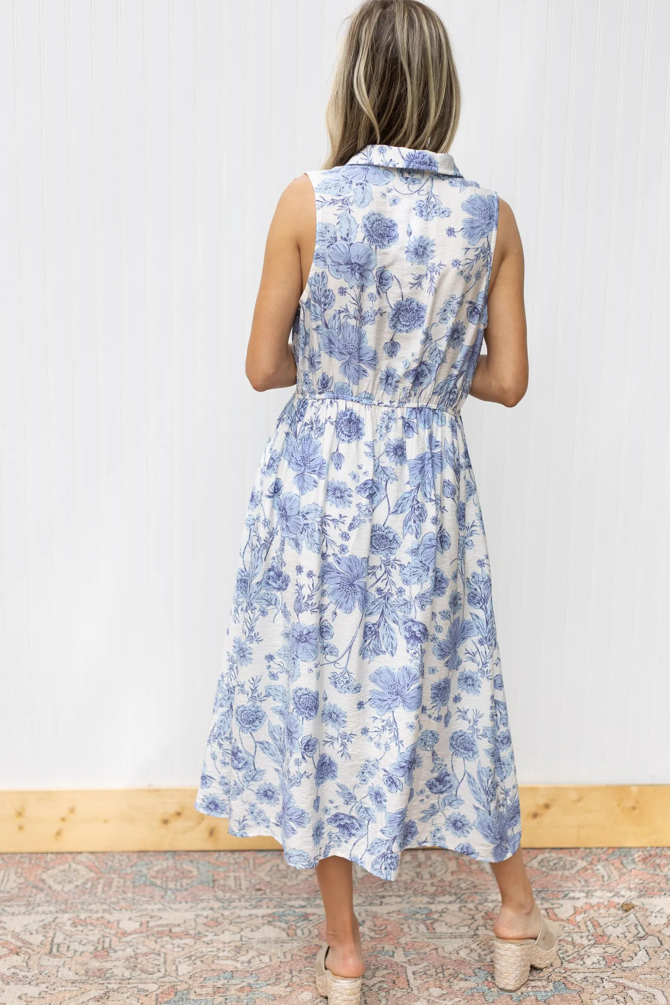 XZ Blue White Floral Sleeveless Midi Dress